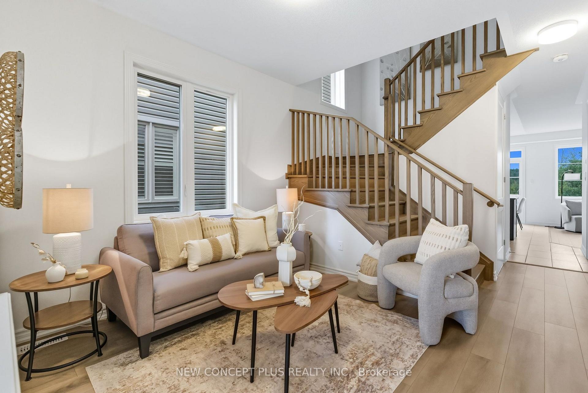 Photo 5 of 492 Trevor Street, Cobourg — HOMEH