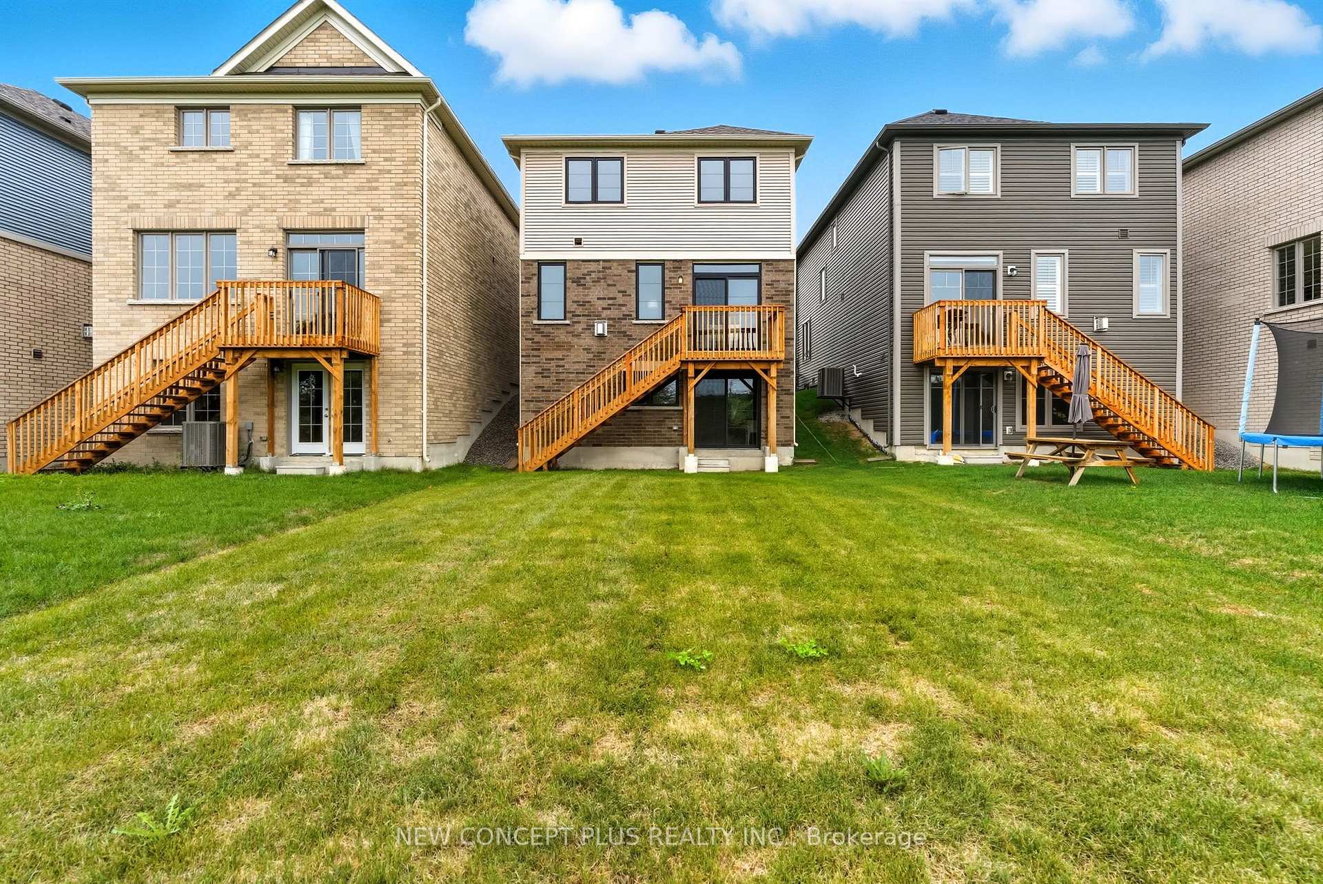 Photo 35 of 492 Trevor Street, Cobourg — HOMEH