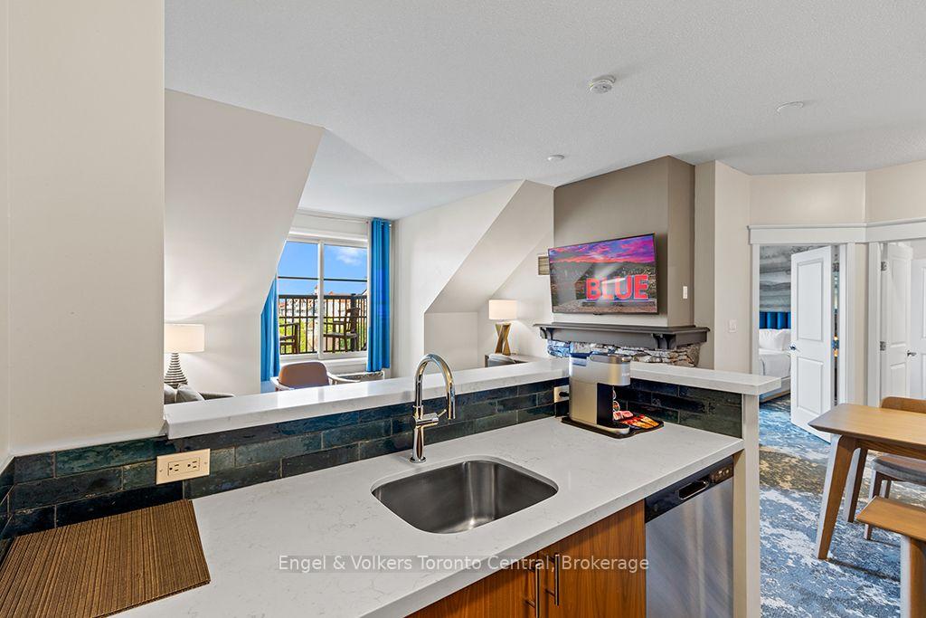 Photo 19 of Unit 404, 170 Jozo Weider Boulevard, Blue Mountains — HOMEH