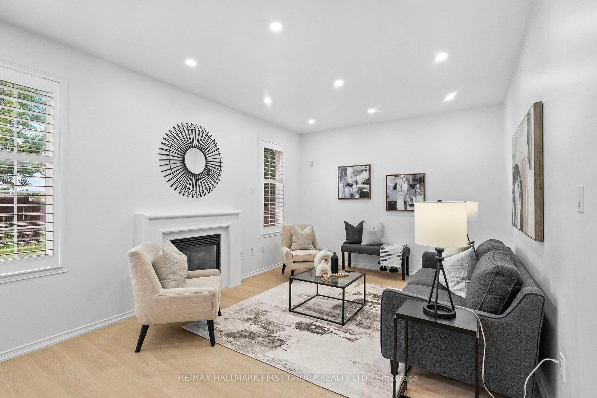 Photo 5 of 1773 Badgley Drive, Oshawa, Taunton — HOMEH