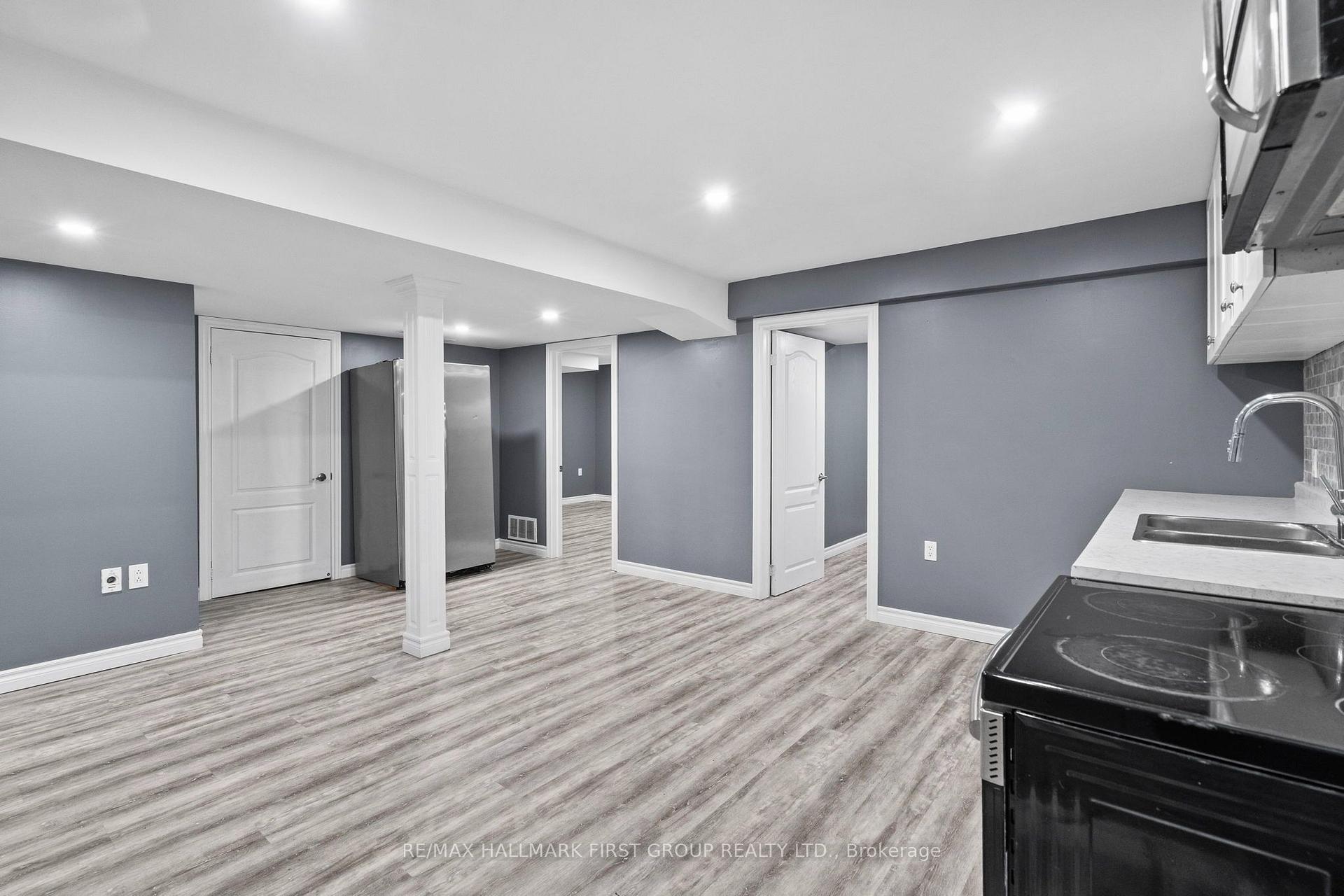 Photo 20 of 1773 Badgley Drive, Oshawa, Taunton — HOMEH