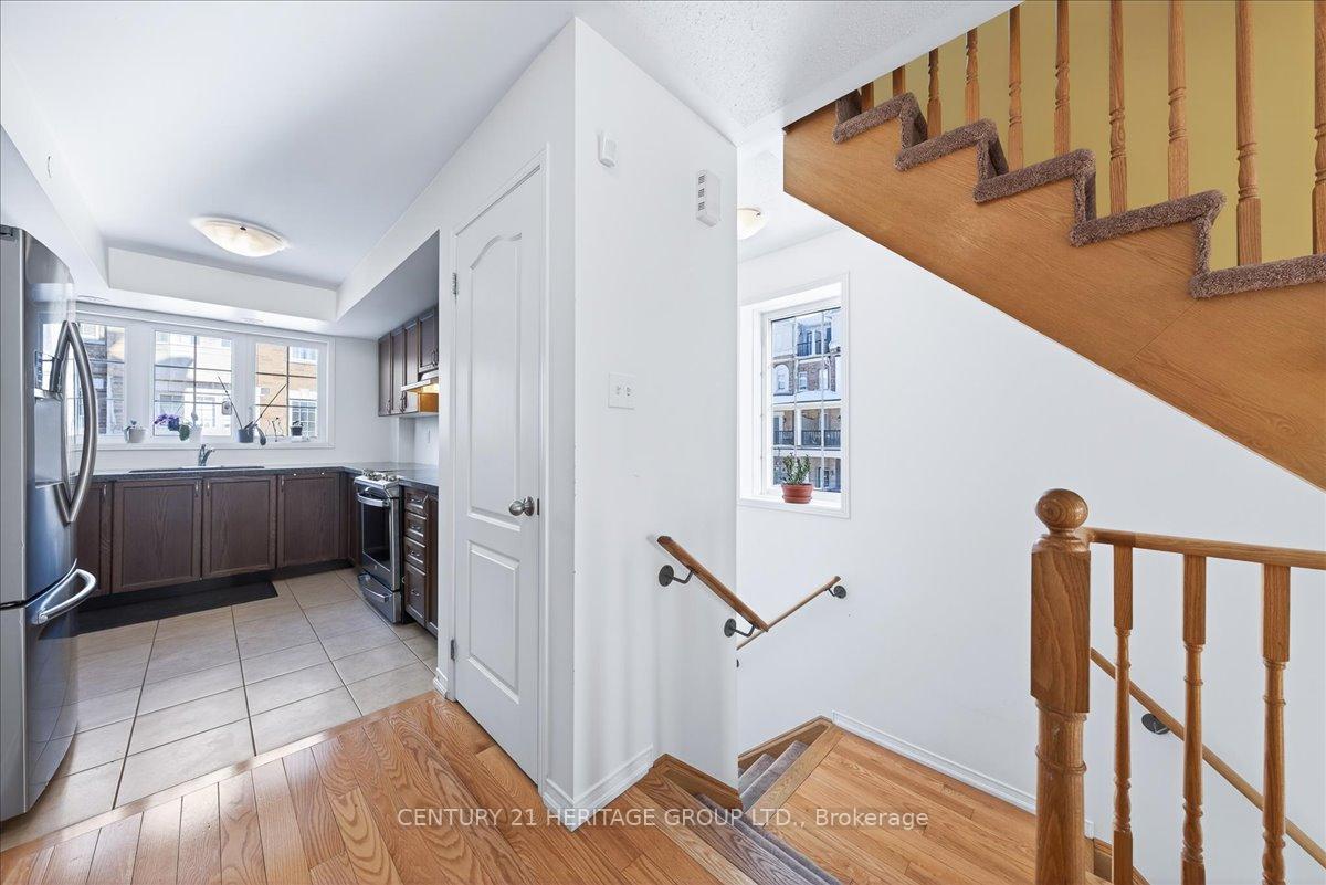 Photo 13 of Unit 258, 32 Foal Path S, Oshawa, Windfields — HOMEH