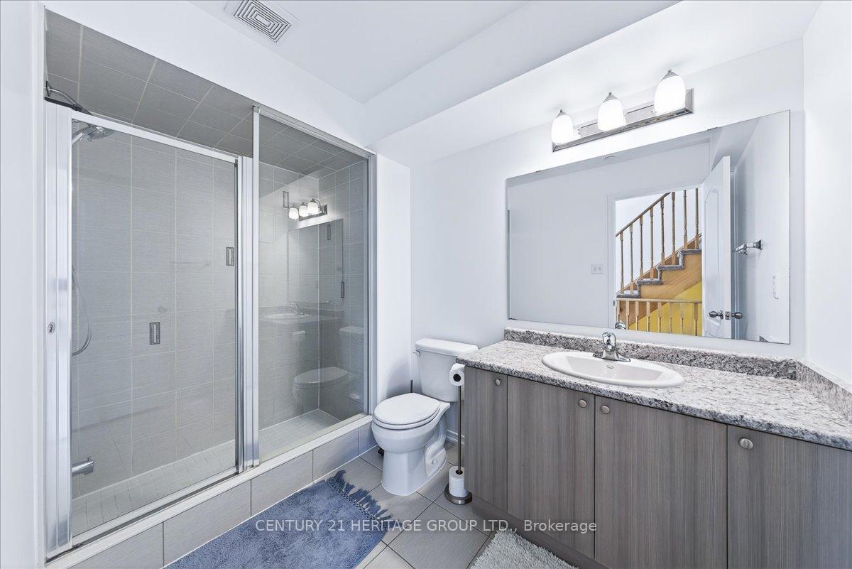 Photo 31 of Unit 258, 32 Foal Path S, Oshawa, Windfields — HOMEH