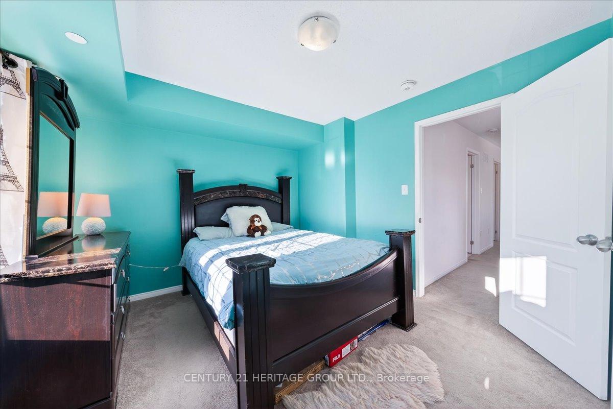 Photo 33 of Unit 258, 32 Foal Path S, Oshawa, Windfields — HOMEH