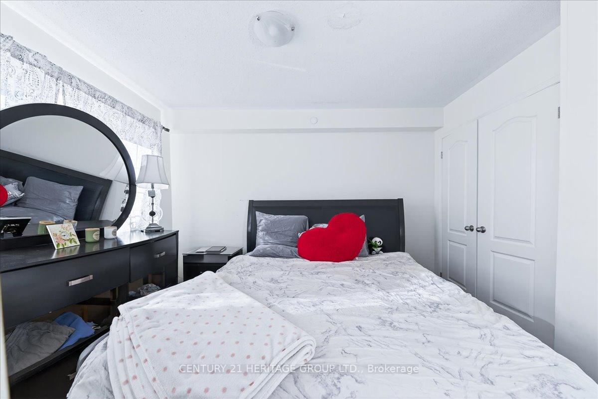 Photo 42 of Unit 258, 32 Foal Path S, Oshawa, Windfields — HOMEH