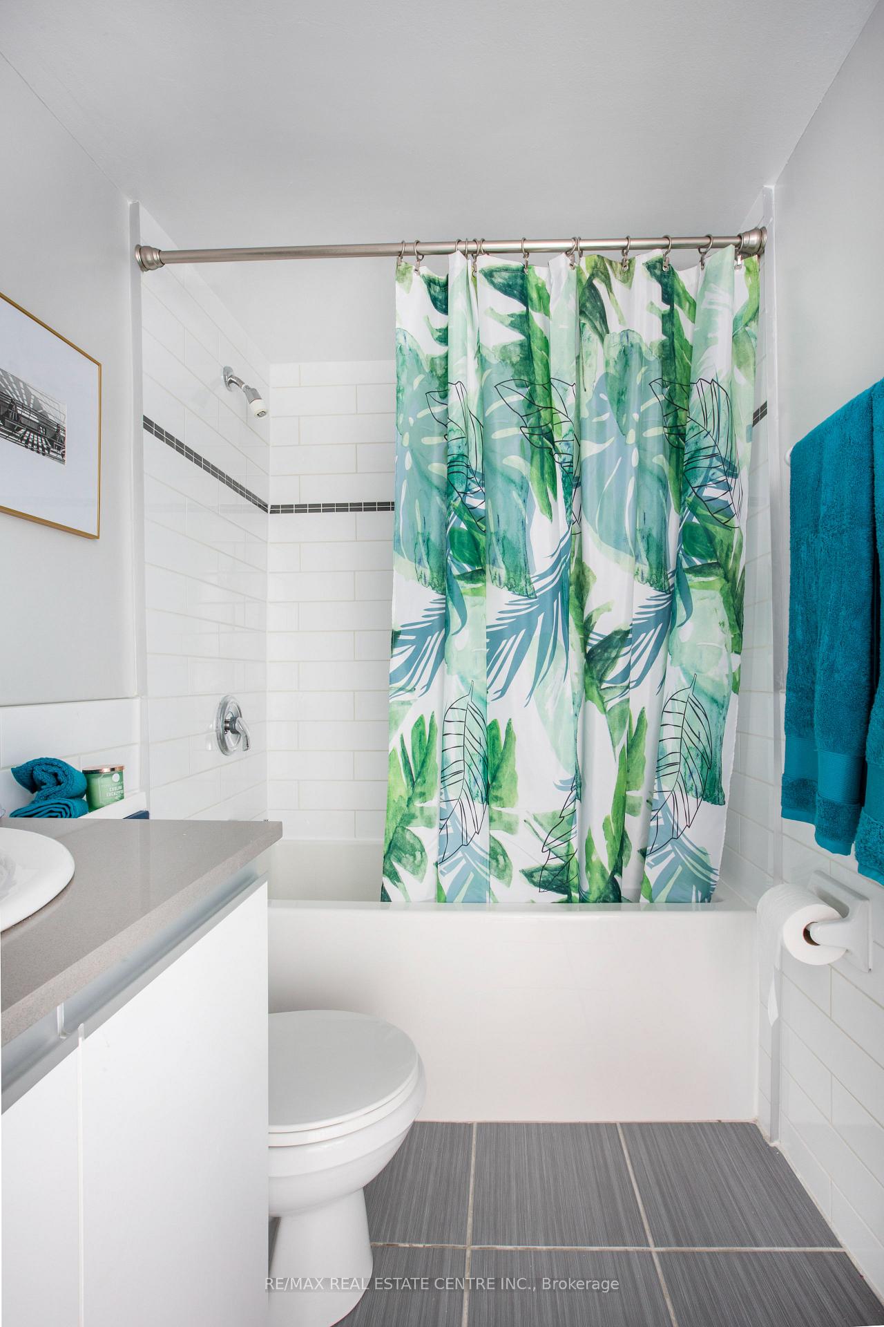 Photo 14 of Unit 2012, 150 Graydon Hall Drive, North York, Parkwoods-Donalda — HOMEH