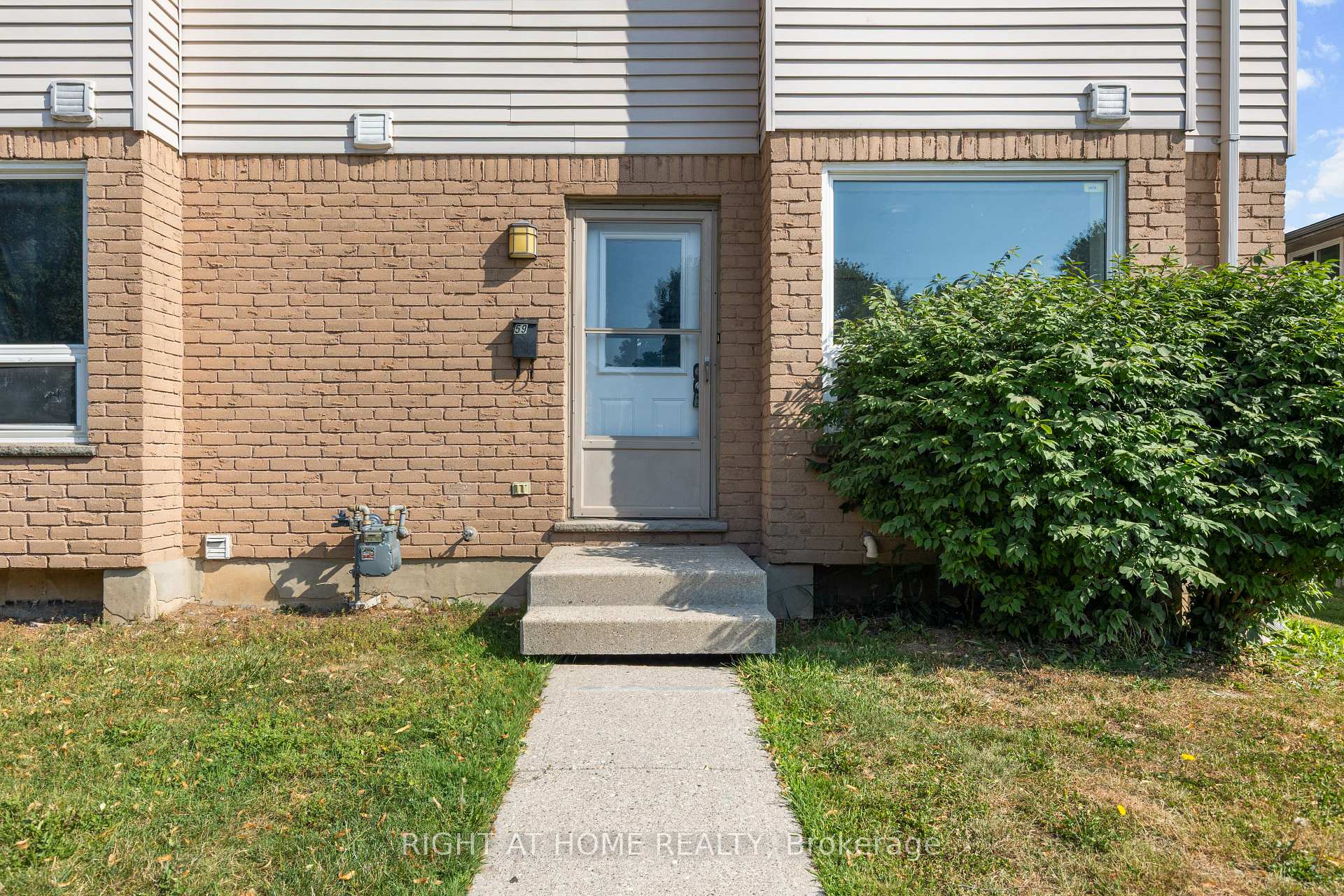 Photo 3 of Unit 59, 550 Second Street, London, East H — HOMEH