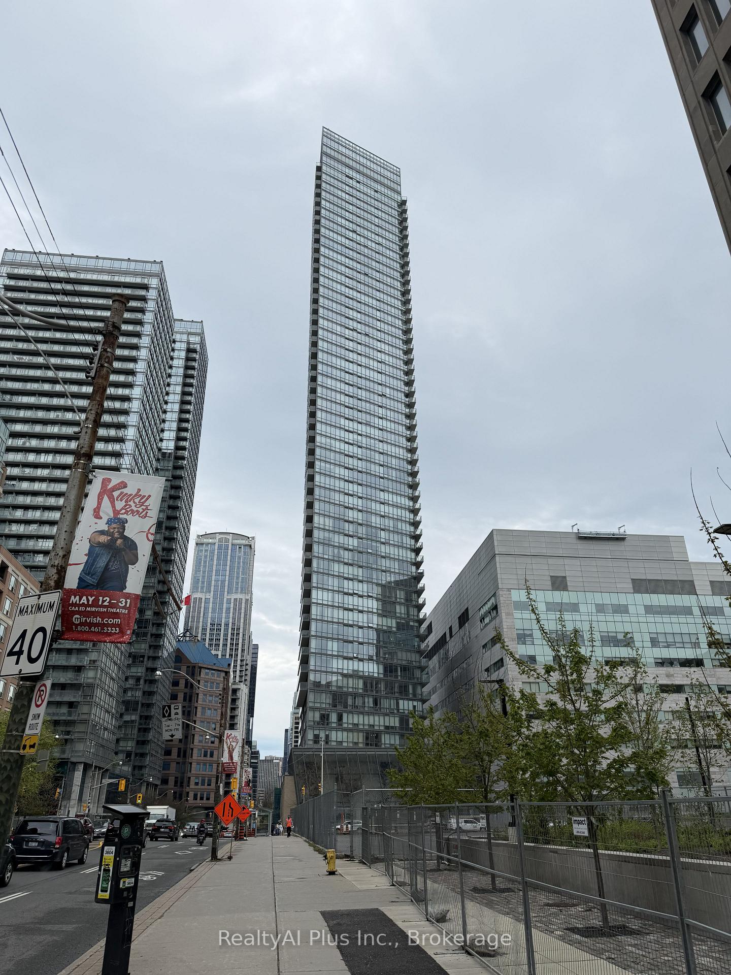 Photo 10 of Unit 213, 832 Bay Street, Toronto, Bay Street Corridor — HOMEH