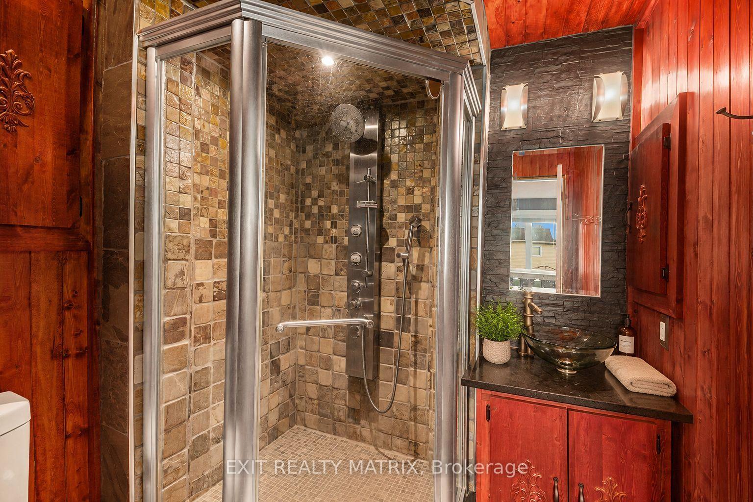 Photo 9 of 489 Rougemount Crescent, Ottawa, Fallingbrook/Gardenway South — HOMEH