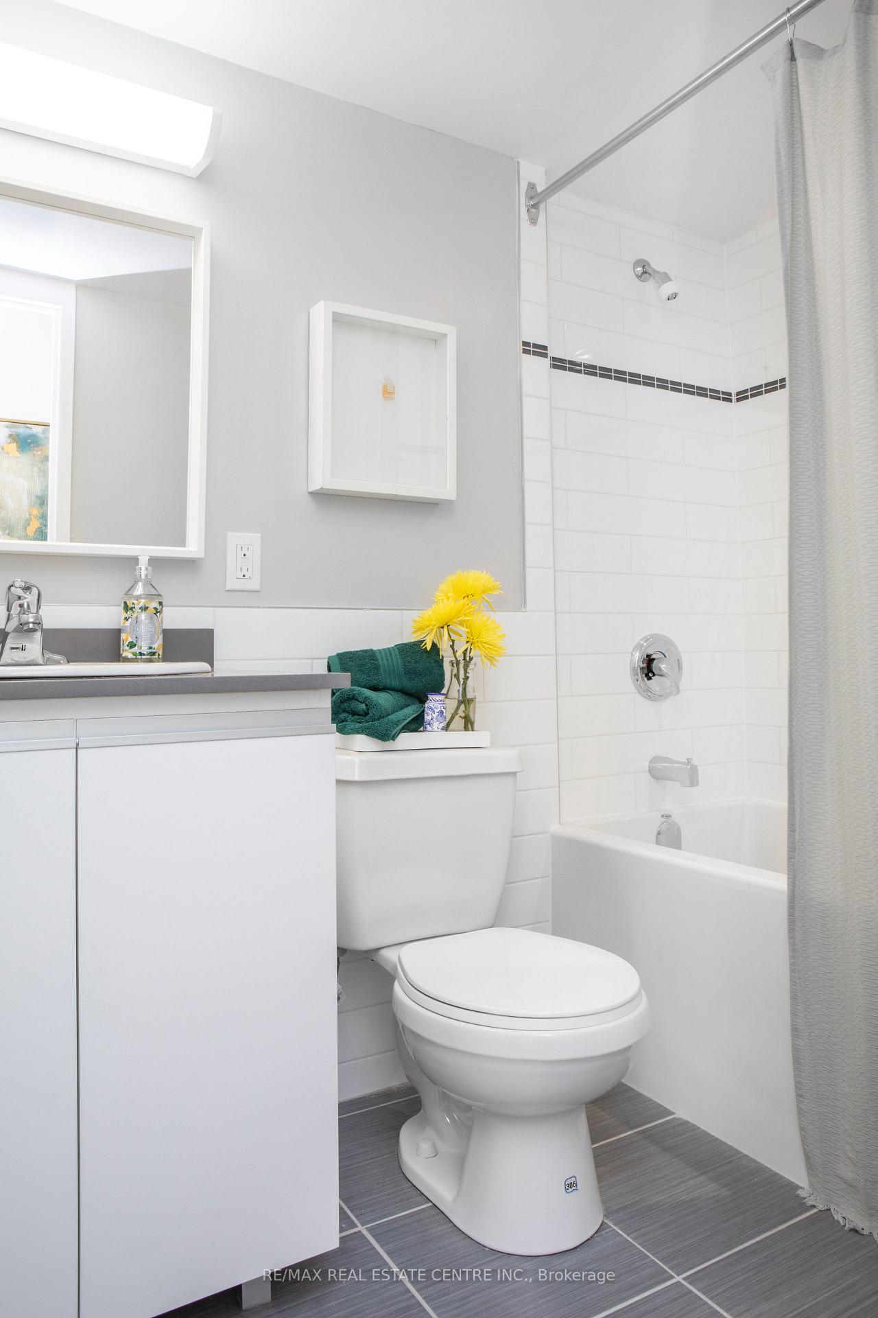 Photo 17 of Unit 1502, 150 Graydon Hall Drive, North York, Parkwoods-Donalda — HOMEH