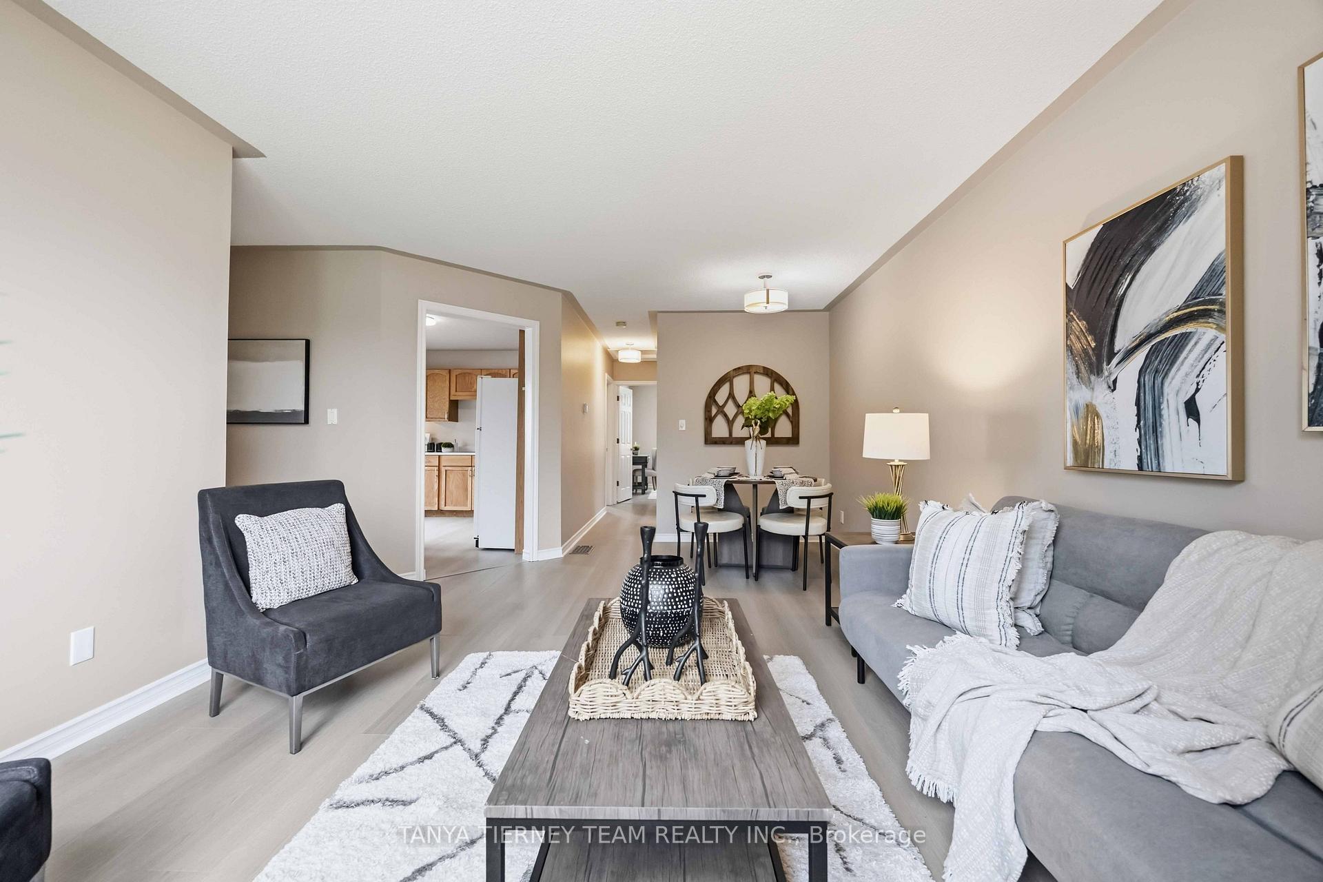 Photo 8 of 455 Crystal Drive, Peterborough, Ashburnham Ward 4 — HOMEH