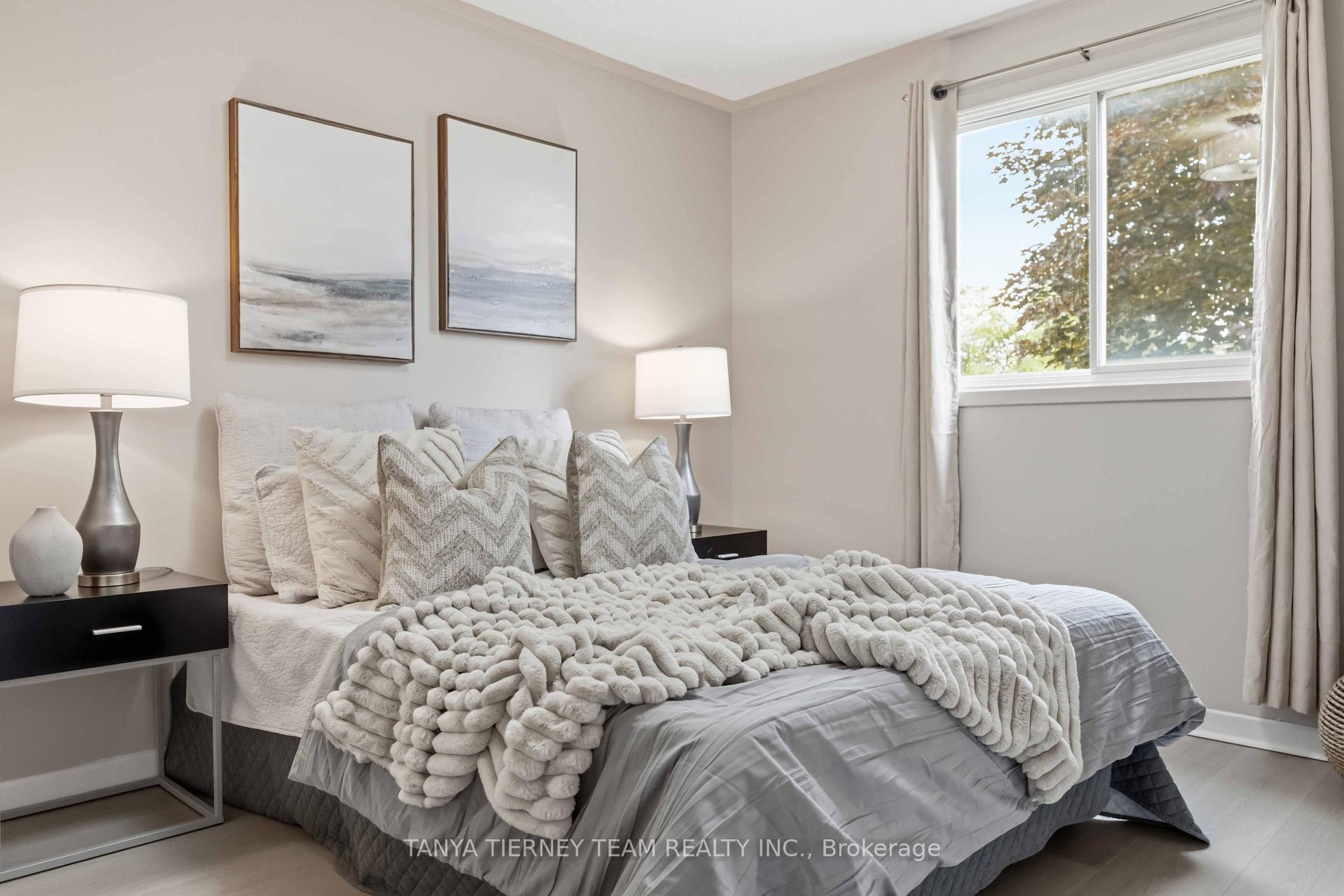 Photo 22 of 455 Crystal Drive, Peterborough, Ashburnham Ward 4 — HOMEH
