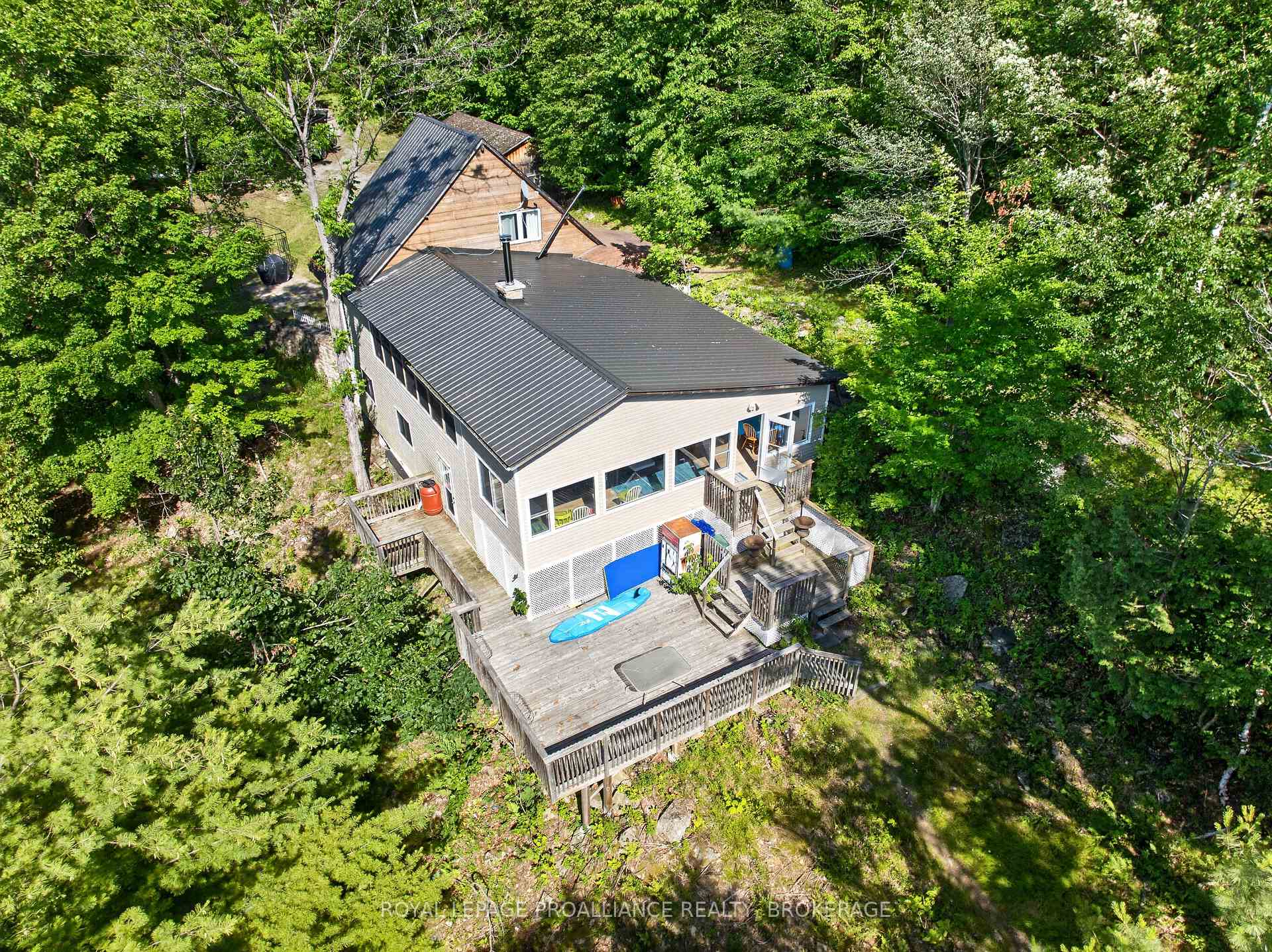 Photo of 1881B Massassaga Road