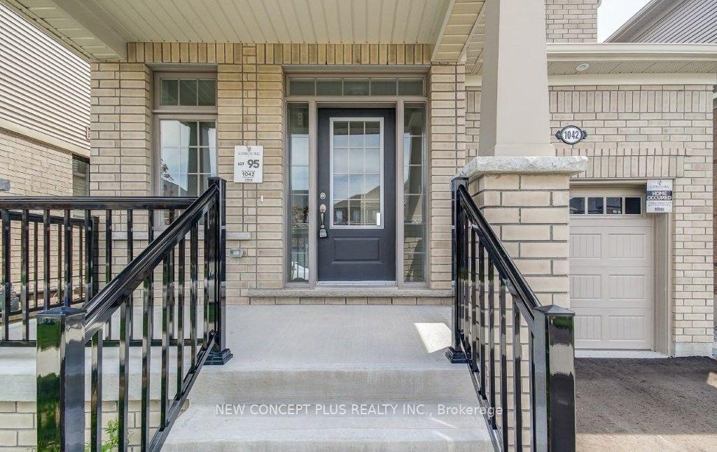 Photo 2 of 1042 Denton Drive, Cobourg — HOMEH
