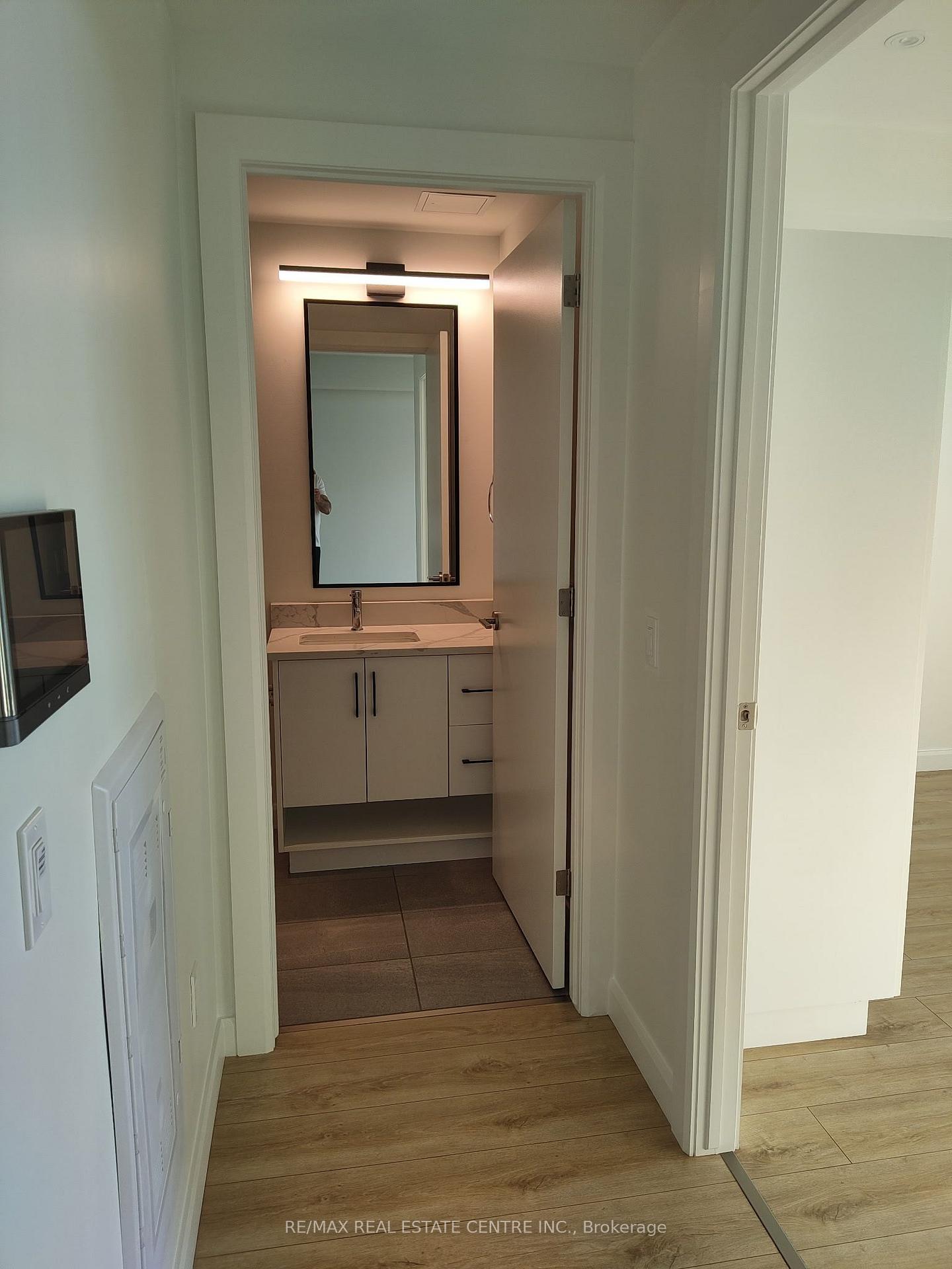 Photo 12 of Unit 508, 741 king Street W, Kitchener, KW Hospital — HOMEH