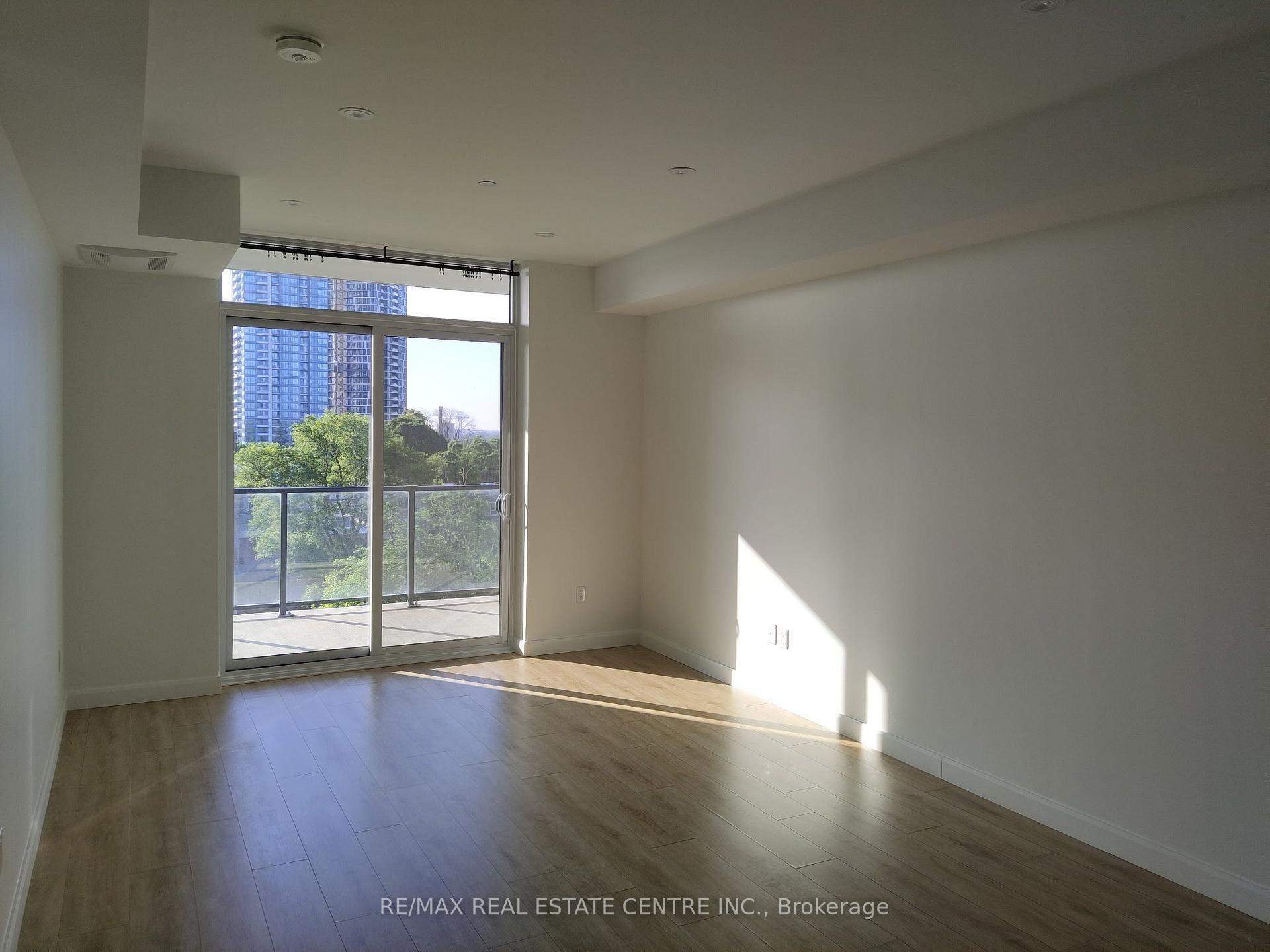 Photo 13 of Unit 508, 741 king Street W, Kitchener, KW Hospital — HOMEH