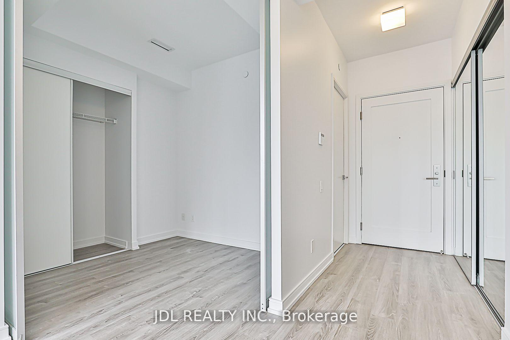 Photo 5 of Unit 1808, 28 Wellesley Street E, Toronto, Church-Yonge Corridor — HOMEH