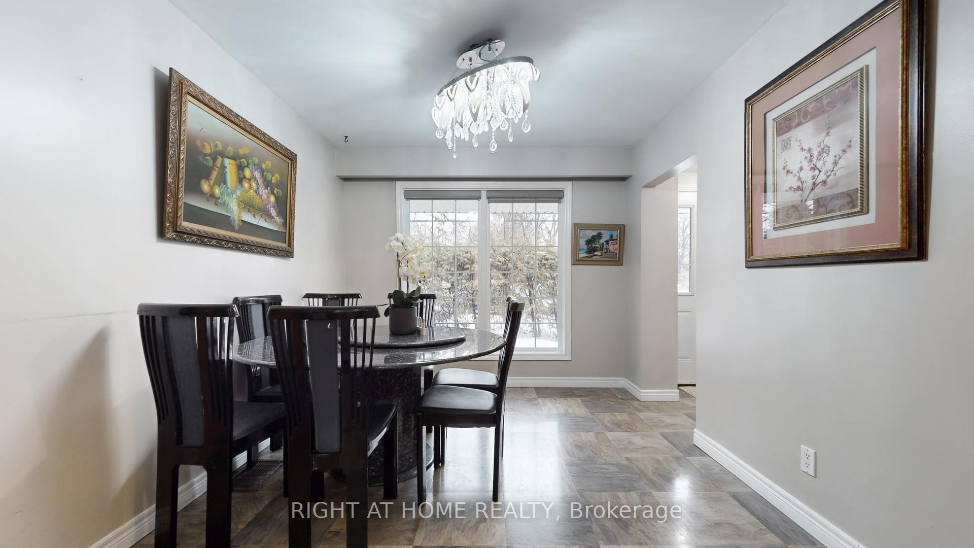 Photo 7 of 301 Garner Road E, Hamilton, Ancaster — HOMEH