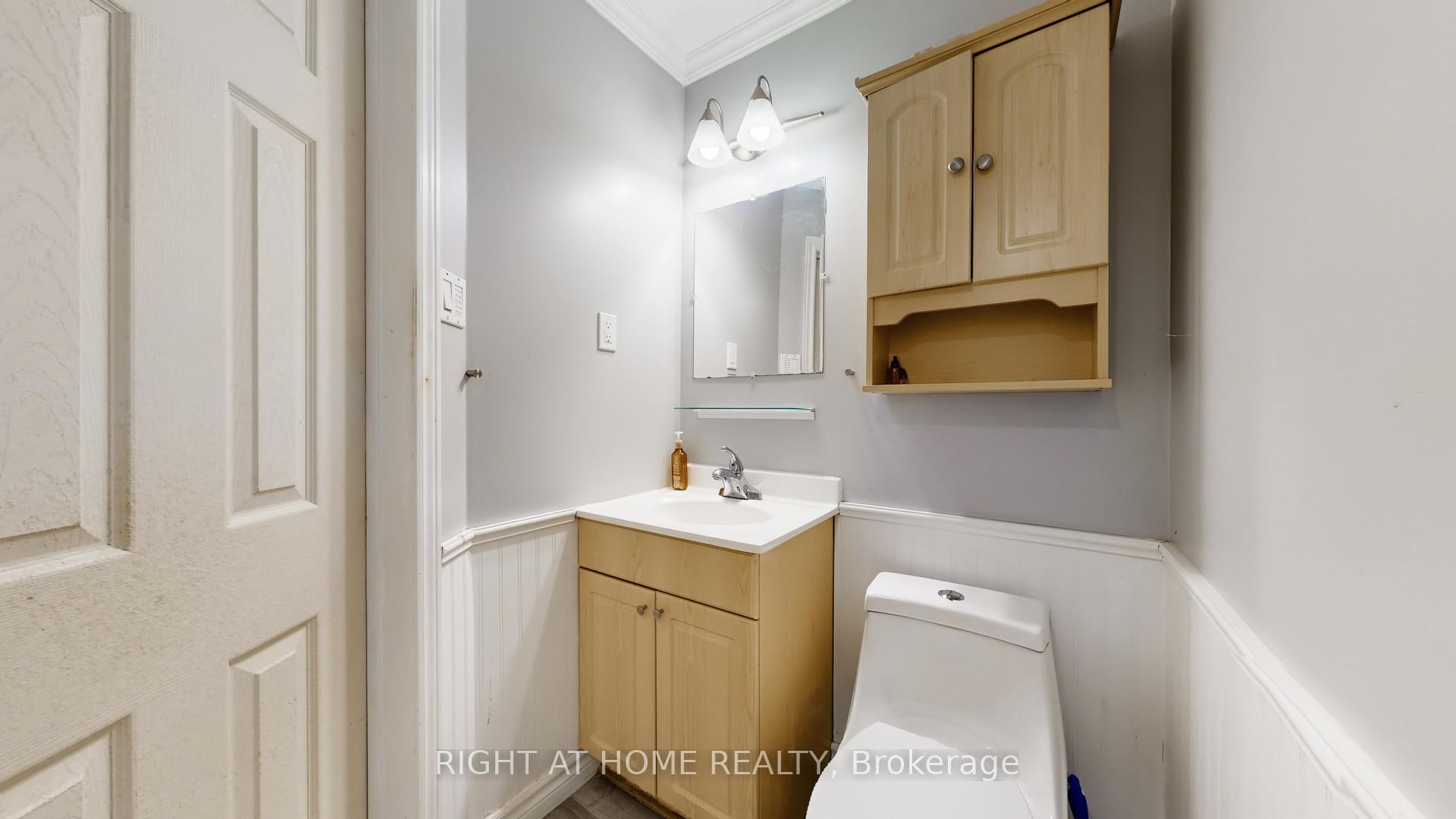 Photo 20 of 301 Garner Road E, Hamilton, Ancaster — HOMEH