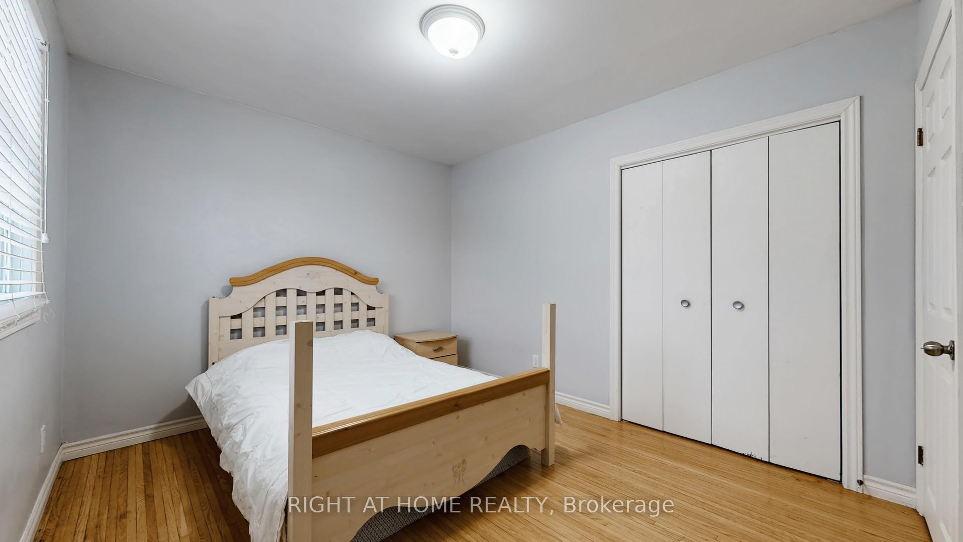 Photo 29 of 301 Garner Road E, Hamilton, Ancaster — HOMEH