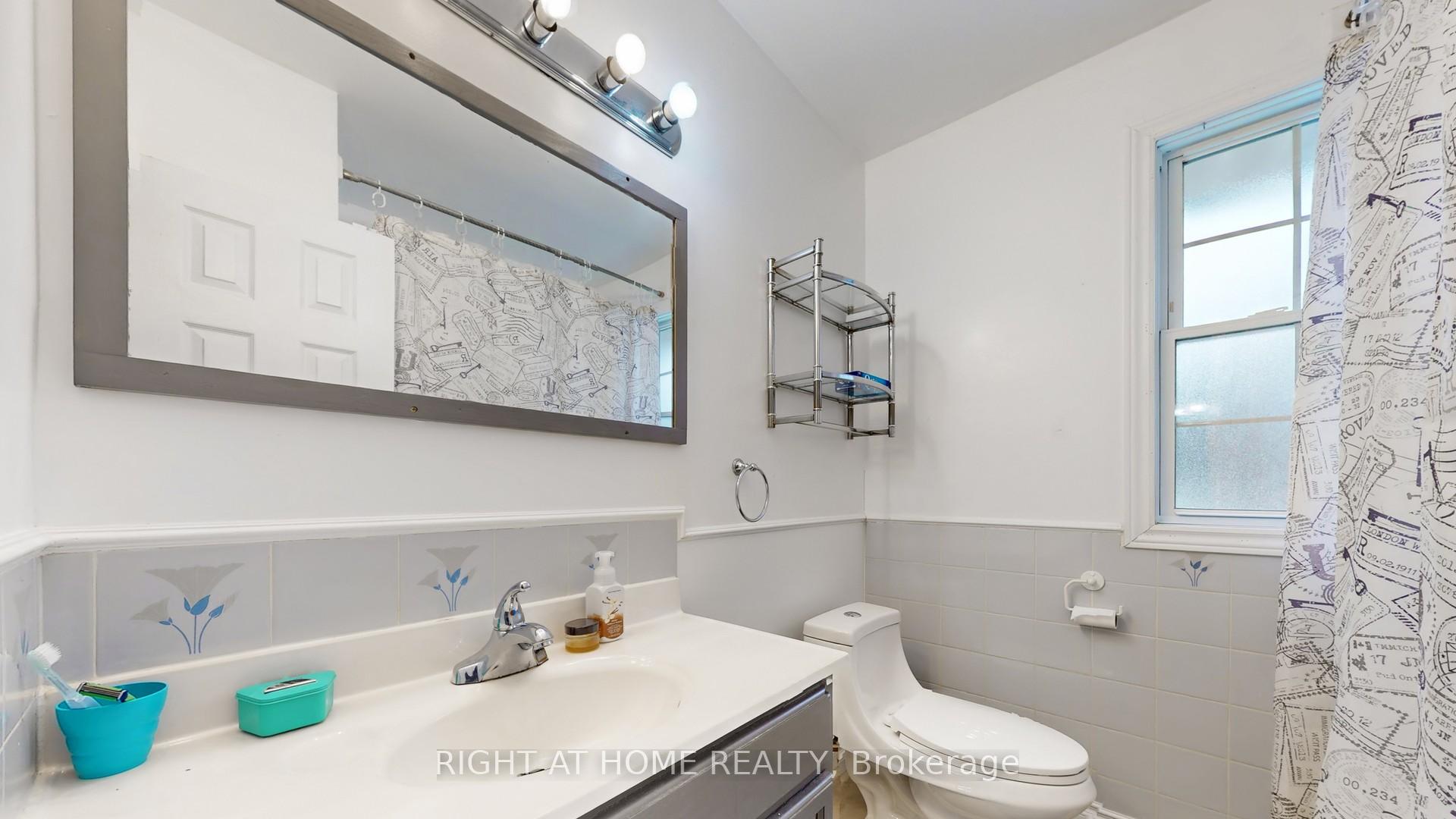 Photo 34 of 301 Garner Road E, Hamilton, Ancaster — HOMEH