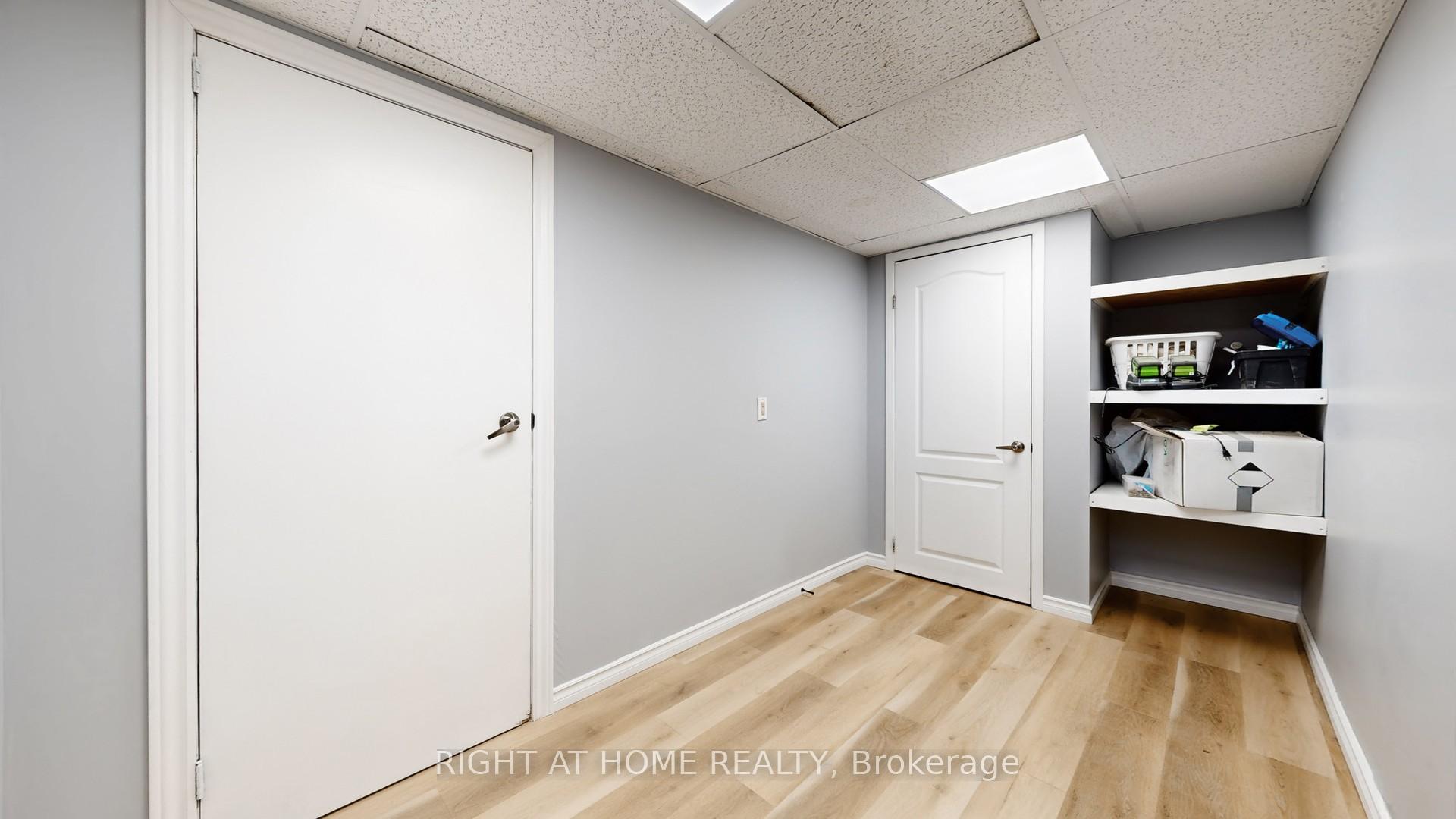 Photo 36 of 301 Garner Road E, Hamilton, Ancaster — HOMEH