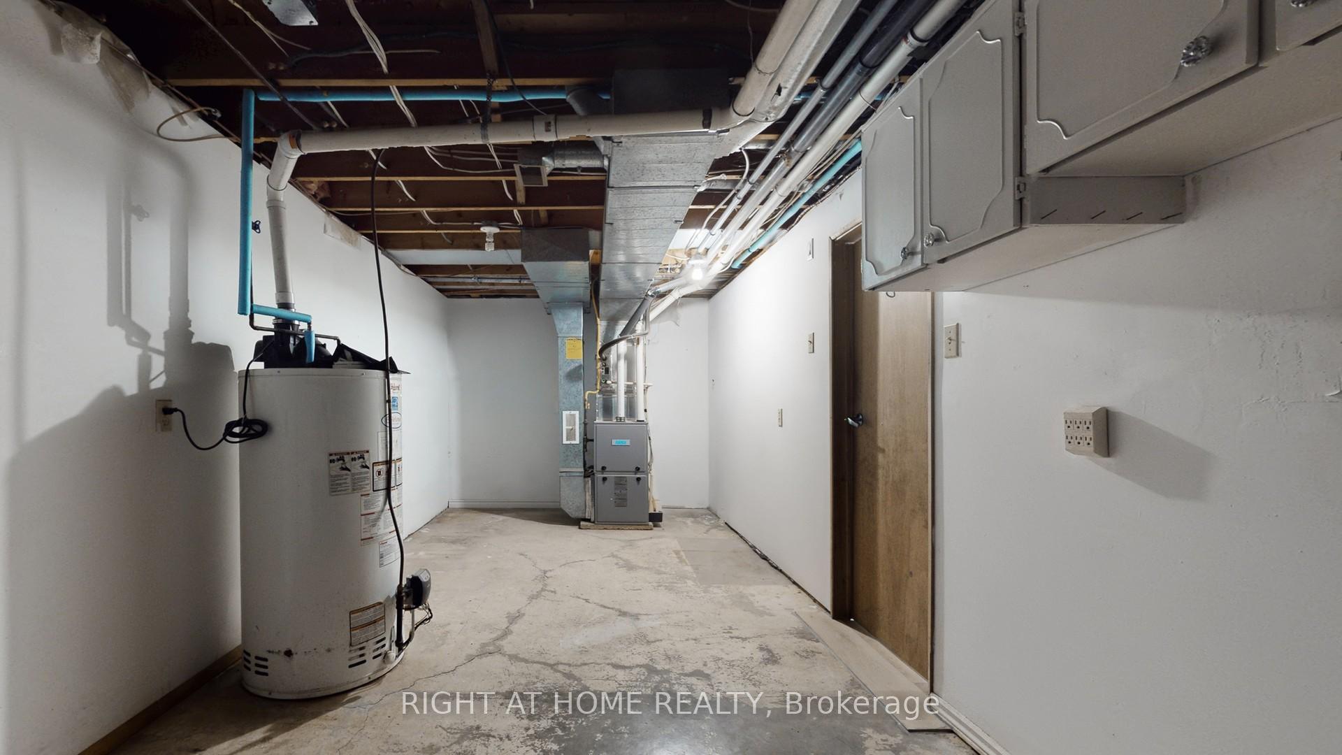 Photo 43 of 301 Garner Road E, Hamilton, Ancaster — HOMEH