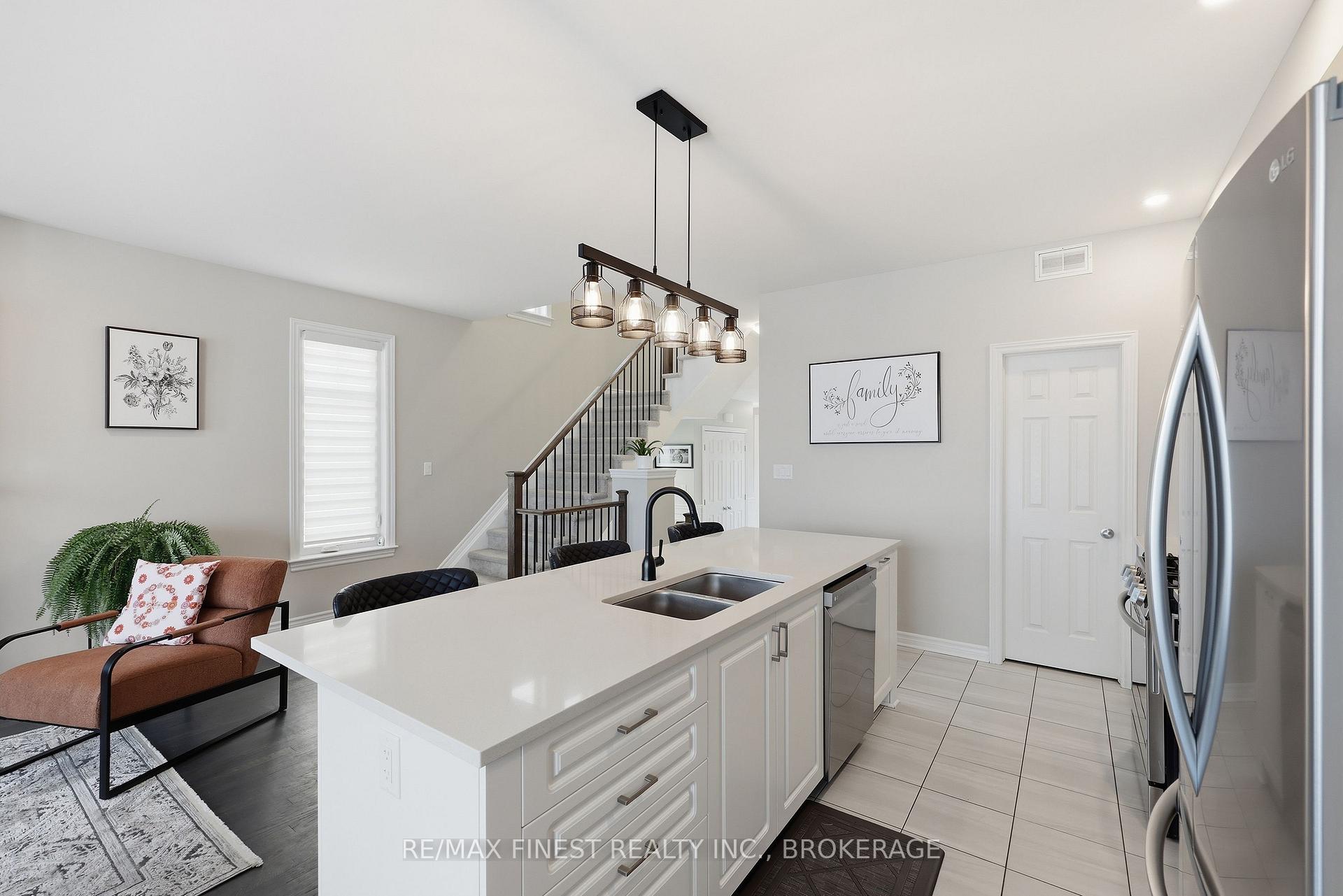 Photo 13 of 1689 Tenley Drive, Kingston, City Northwest — HOMEH