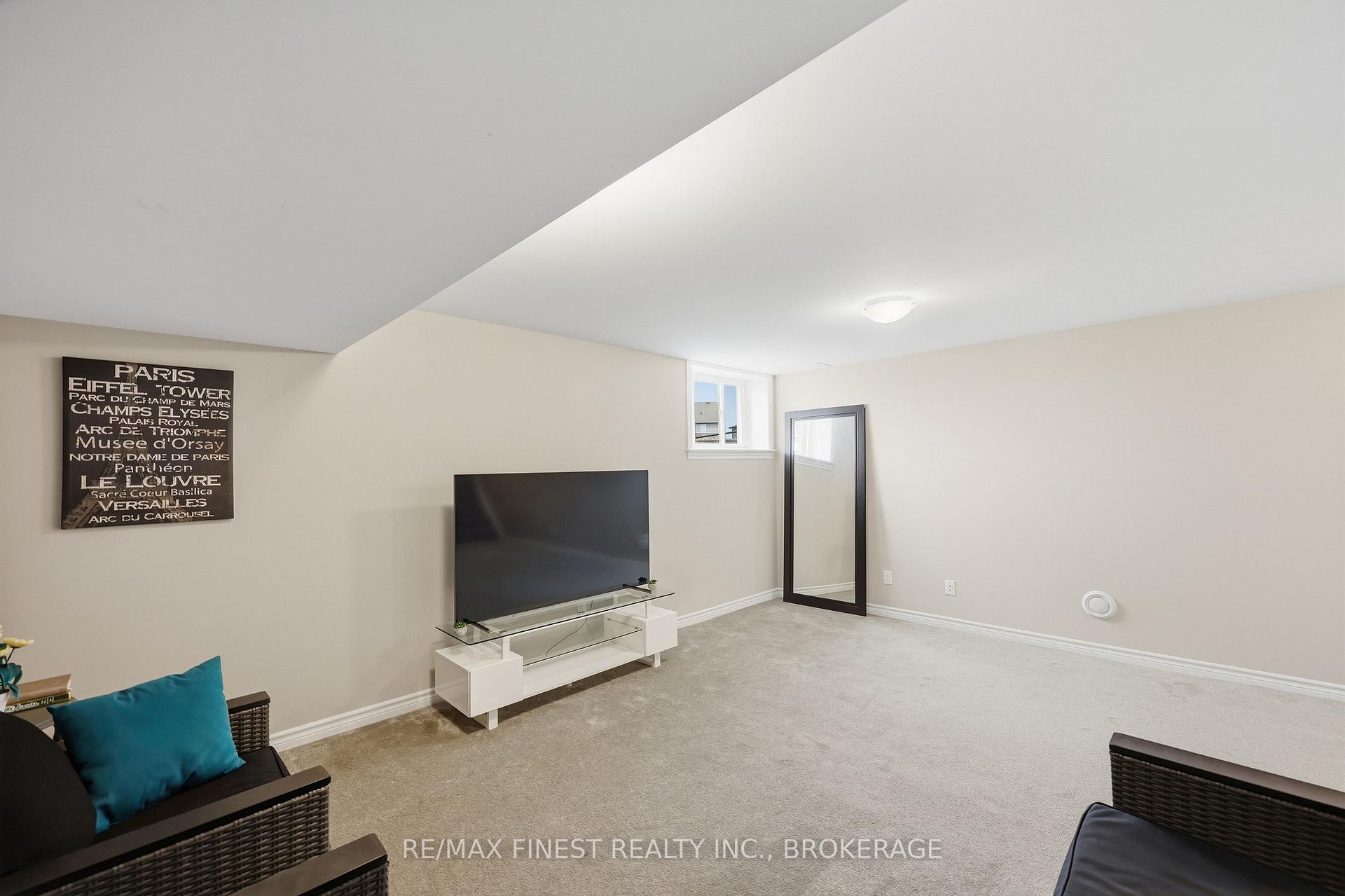 Photo 37 of 1689 Tenley Drive, Kingston, City Northwest — HOMEH
