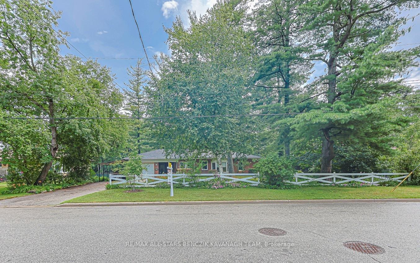 Photo 2 of 65 Gladys Road, Scarborough, Highland Creek — HOMEH