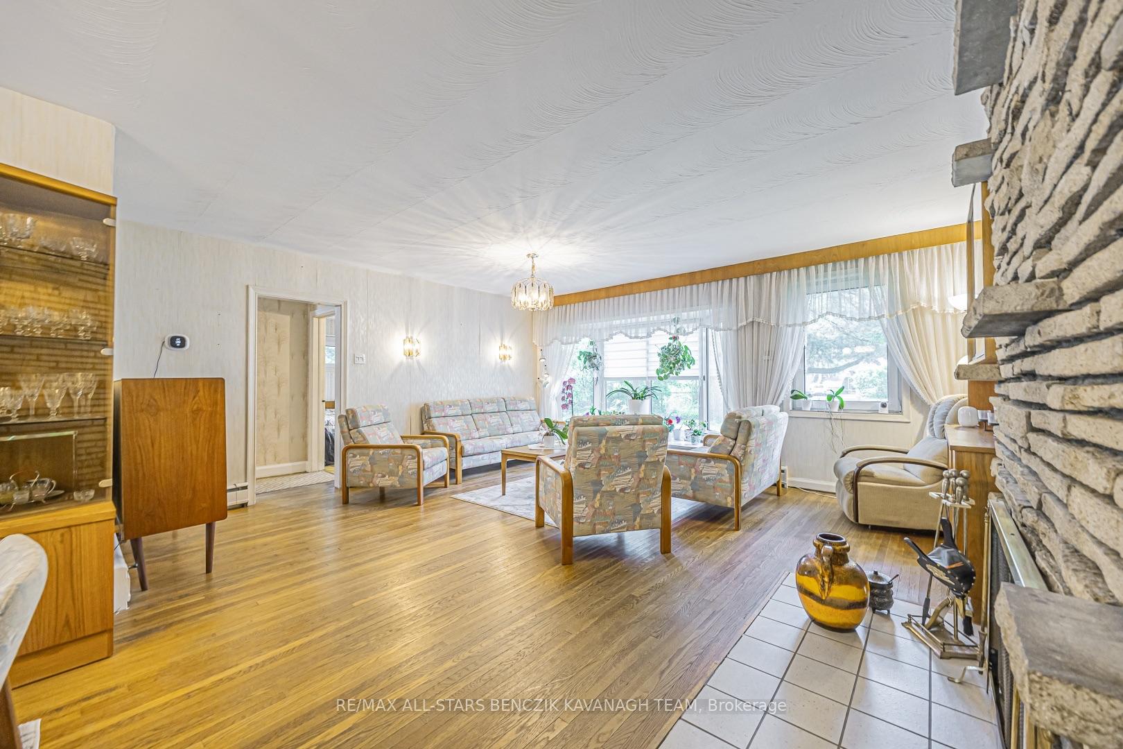 Photo 7 of 65 Gladys Road, Scarborough, Highland Creek — HOMEH