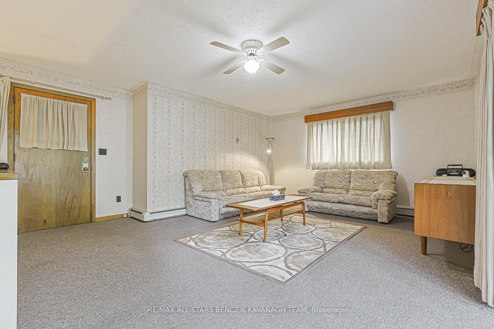 Photo 13 of 65 Gladys Road, Scarborough, Highland Creek — HOMEH