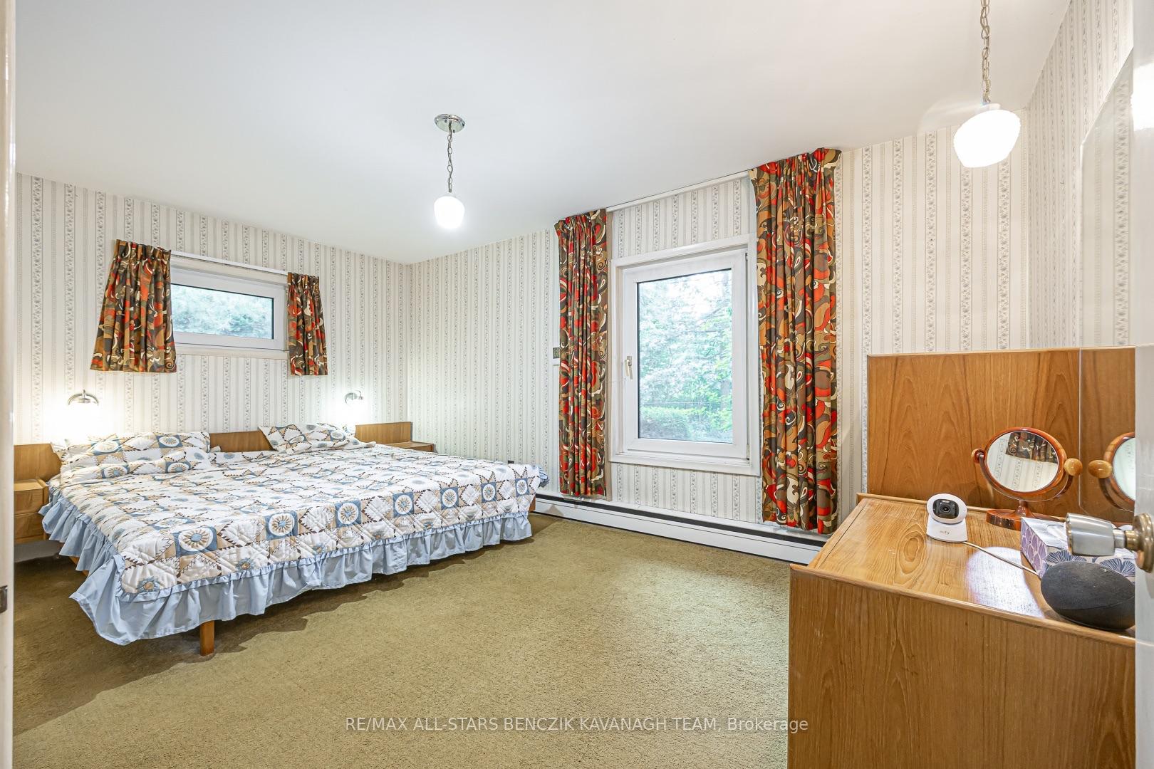 Photo 15 of 65 Gladys Road, Scarborough, Highland Creek — HOMEH