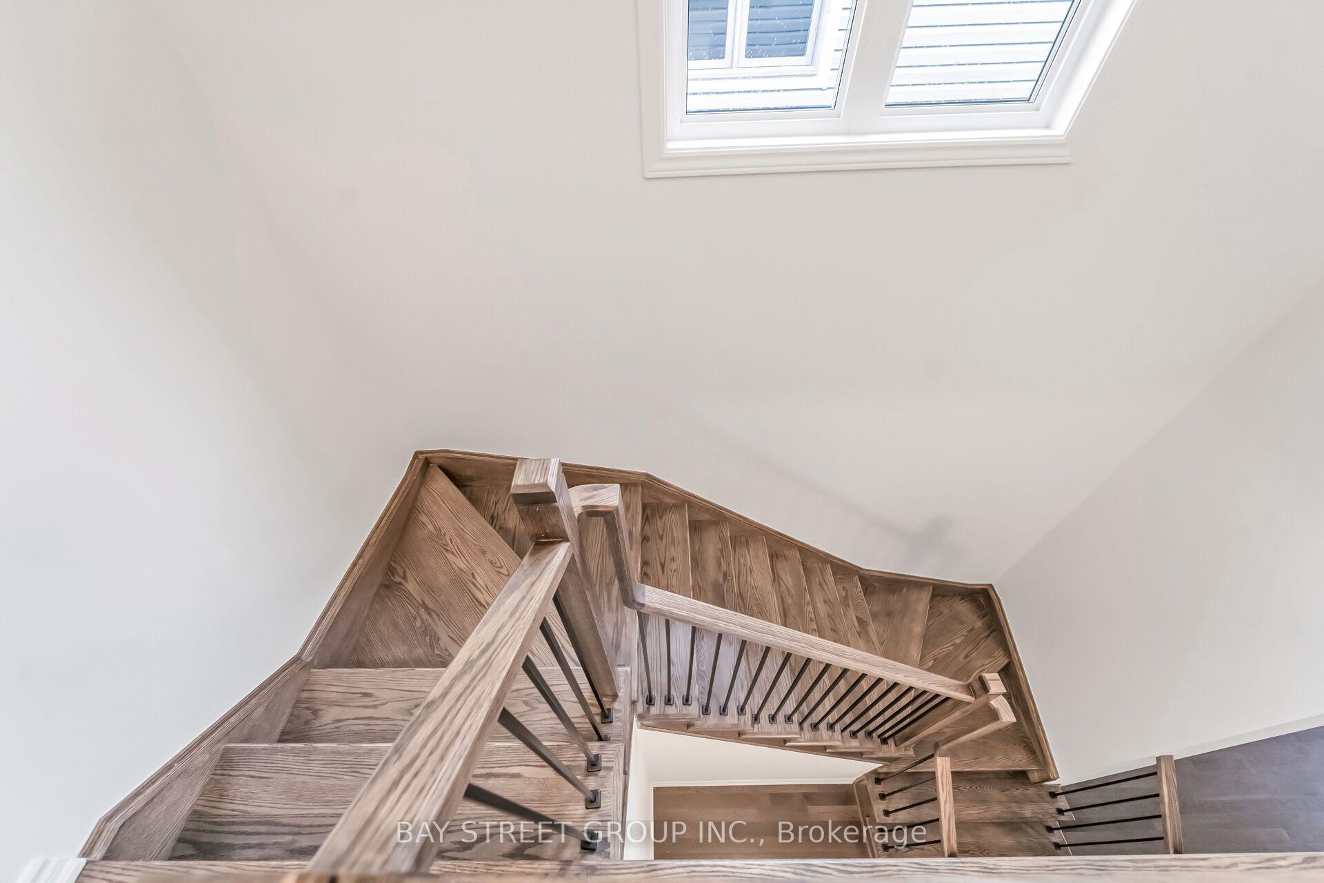 Photo 20 of 89 Phoenix Boulevard, Barrie, Rural Barrie Southeast — HOMEH