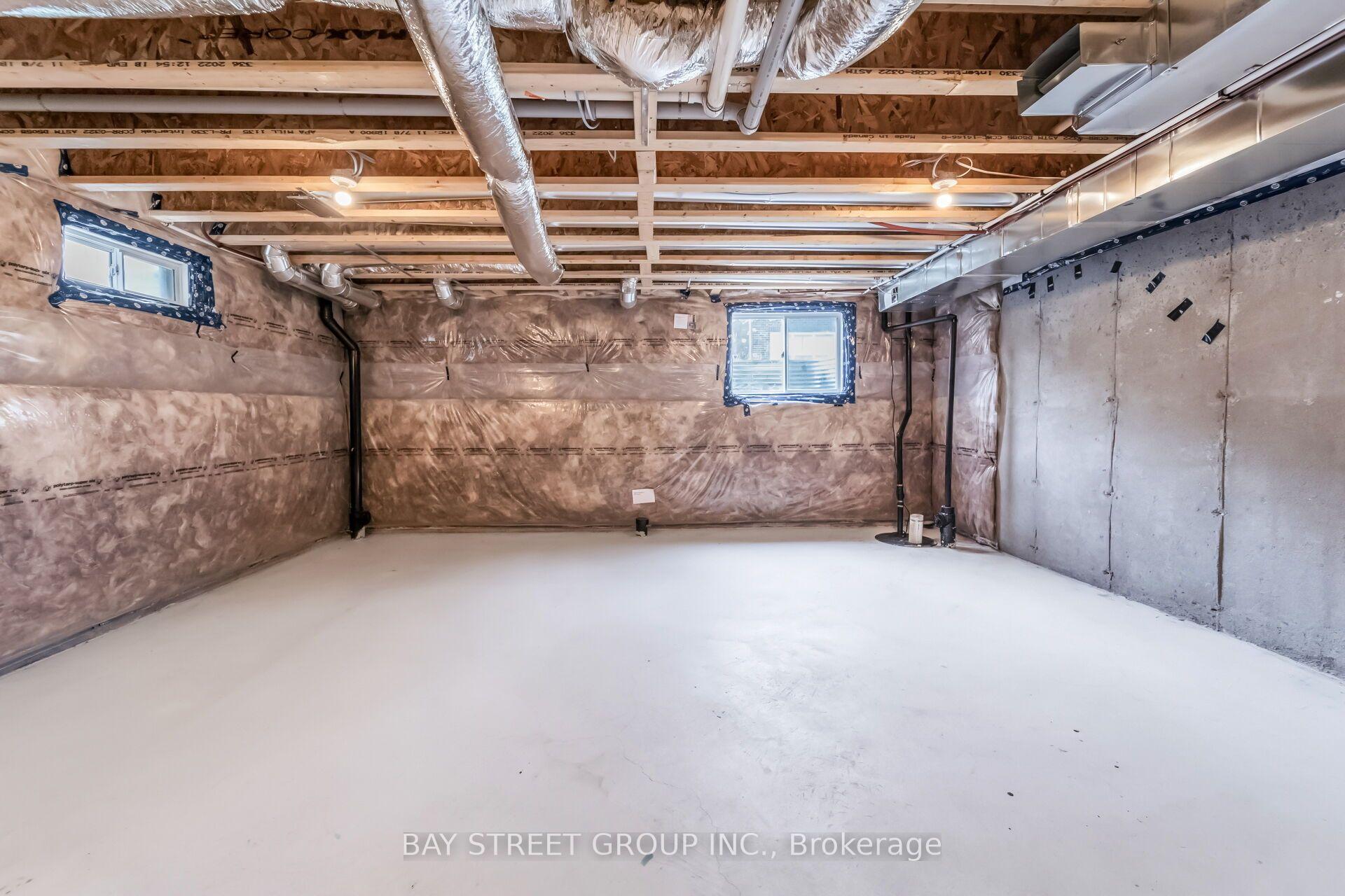 Photo 36 of 89 Phoenix Boulevard, Barrie, Rural Barrie Southeast — HOMEH