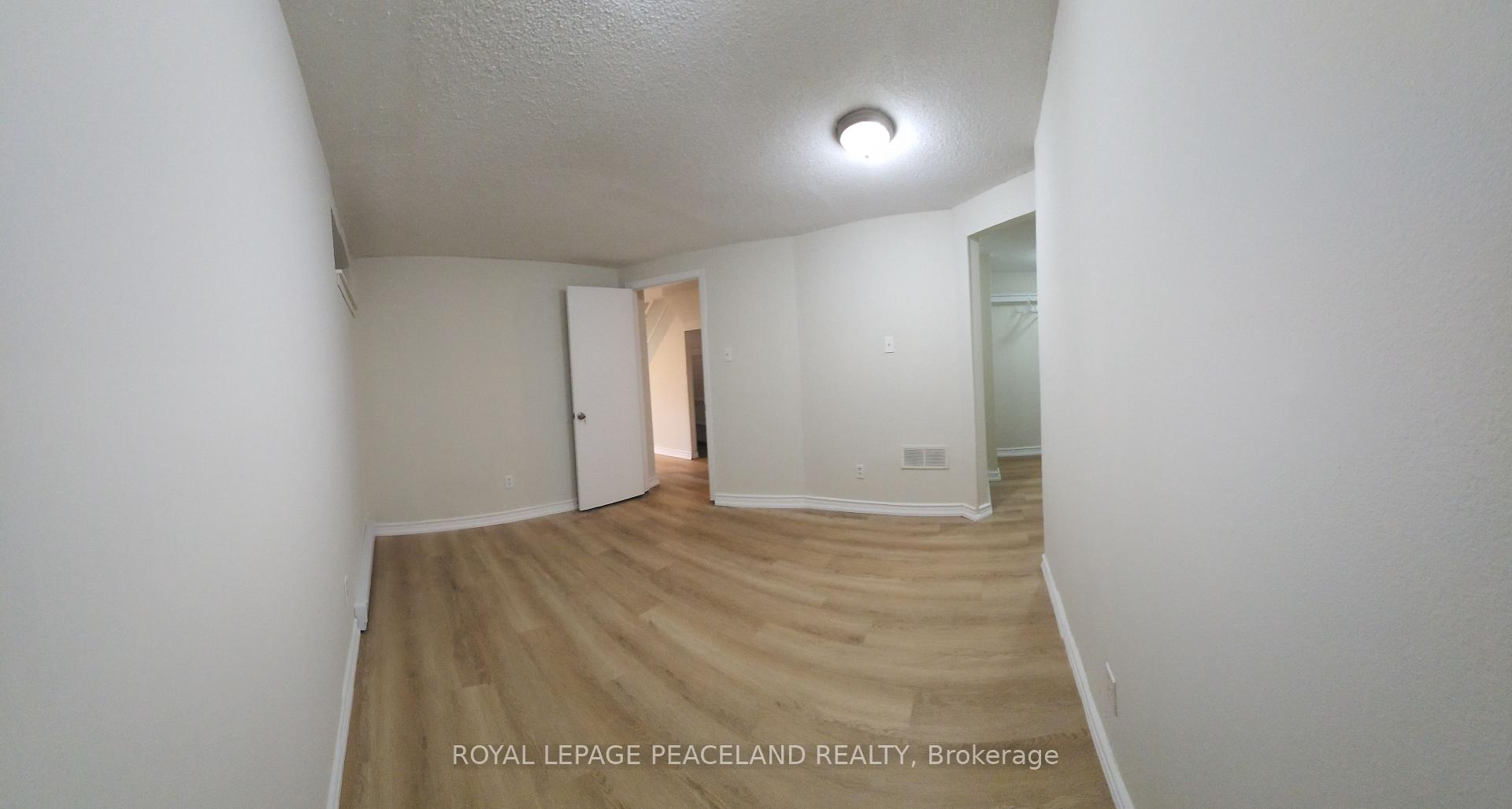 Photo 11 of Unit 1, 558 Spadina Crescent, Toronto, University — HOMEH