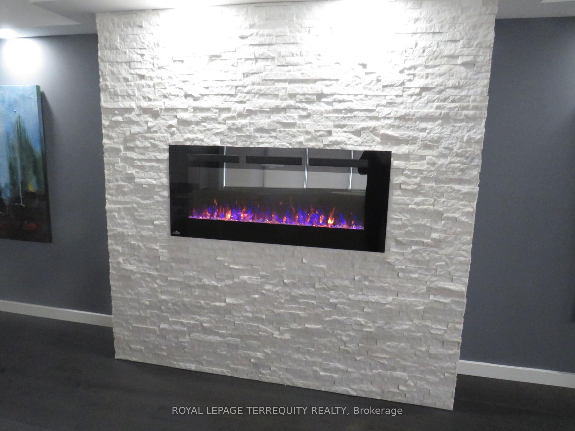 Photo 10 of Unit 3305, 2045 Lake Shore Boulevard W, Etobicoke, Mimico — HOMEH