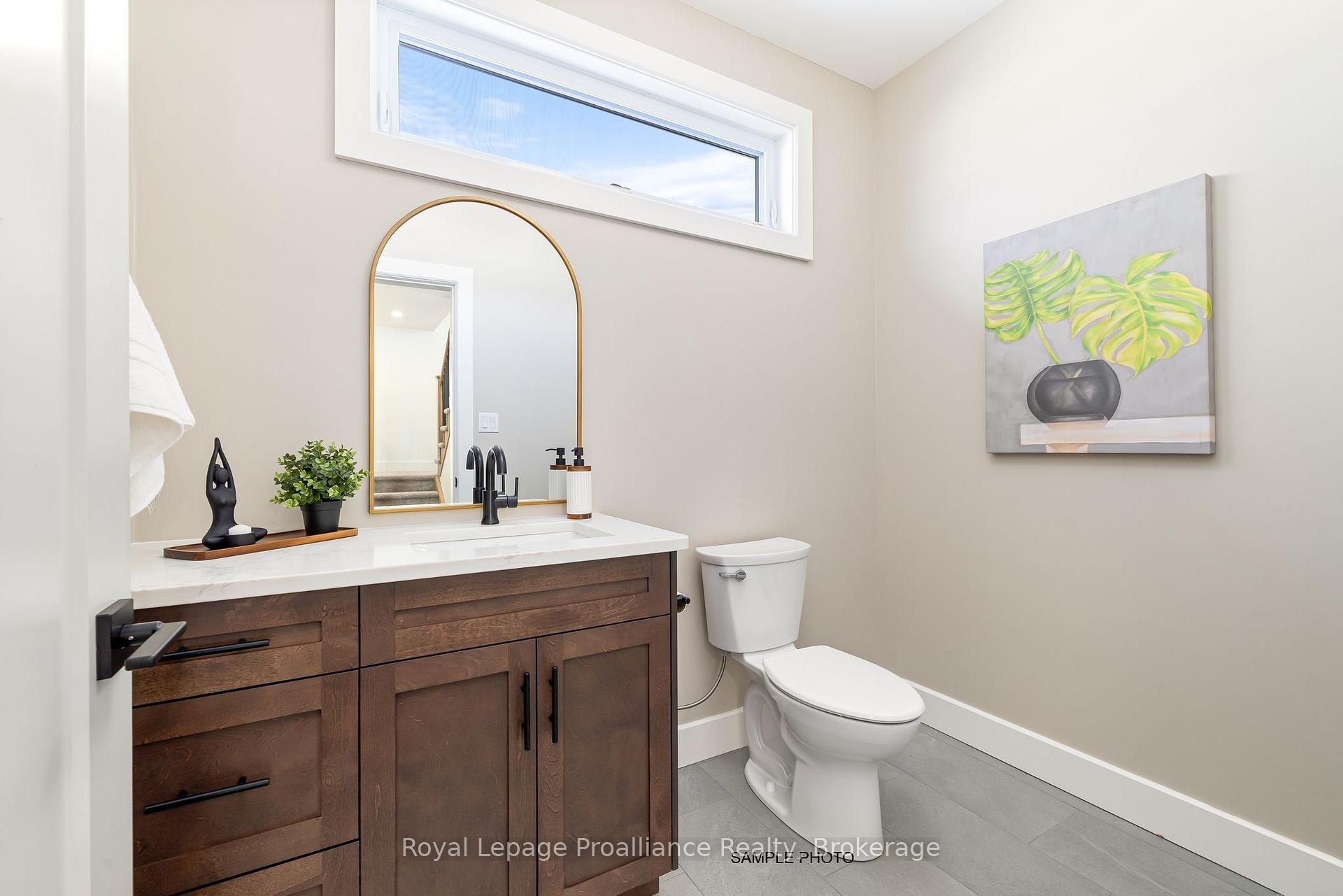 Photo 5 of 28 Fraser Drive, Quinte West, Sidney Ward — HOMEH