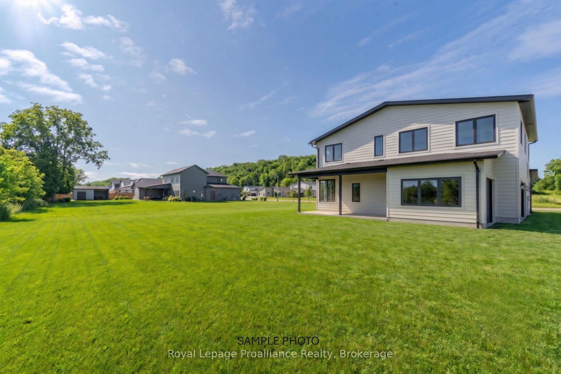 Photo 35 of 28 Fraser Drive, Quinte West, Sidney Ward — HOMEH