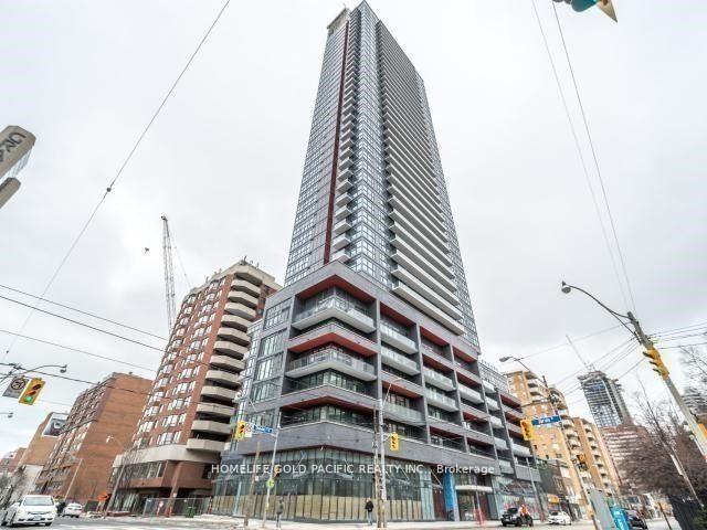 Front of Unit 2303, 159 Dundas Street E