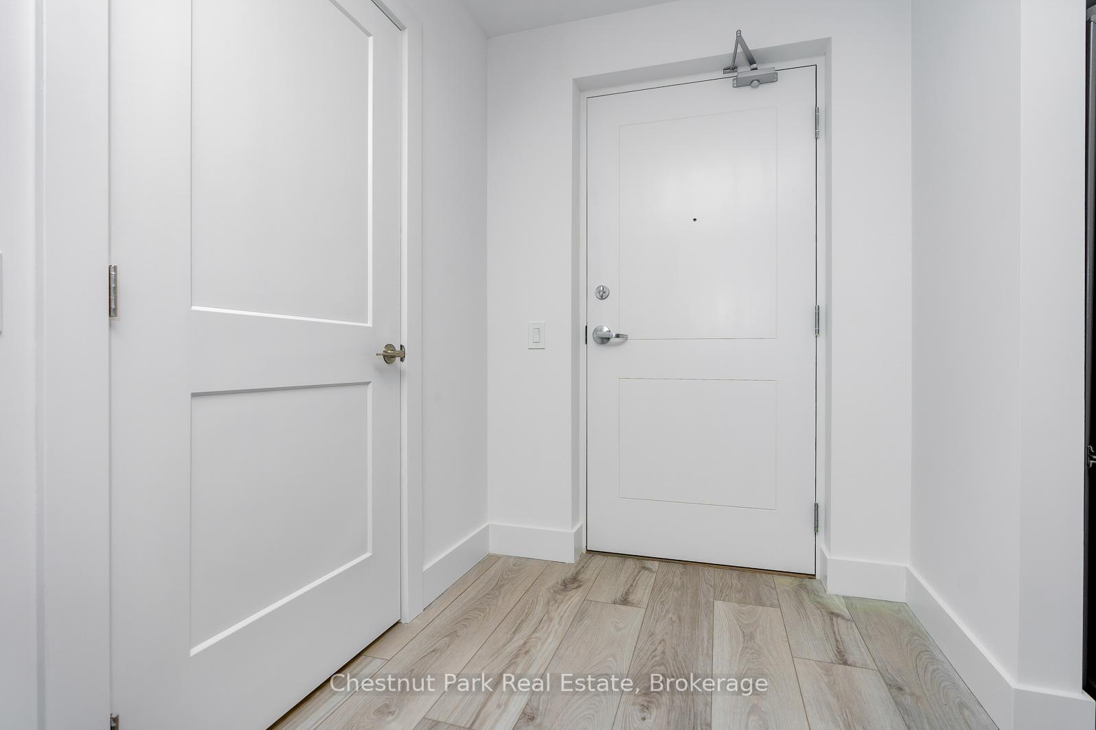 Photo 3 of Unit 515, 4 Kimberly Lane, Collingwood — HOMEH