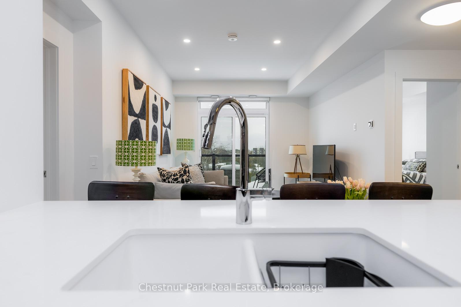 Photo 14 of Unit 515, 4 Kimberly Lane, Collingwood — HOMEH