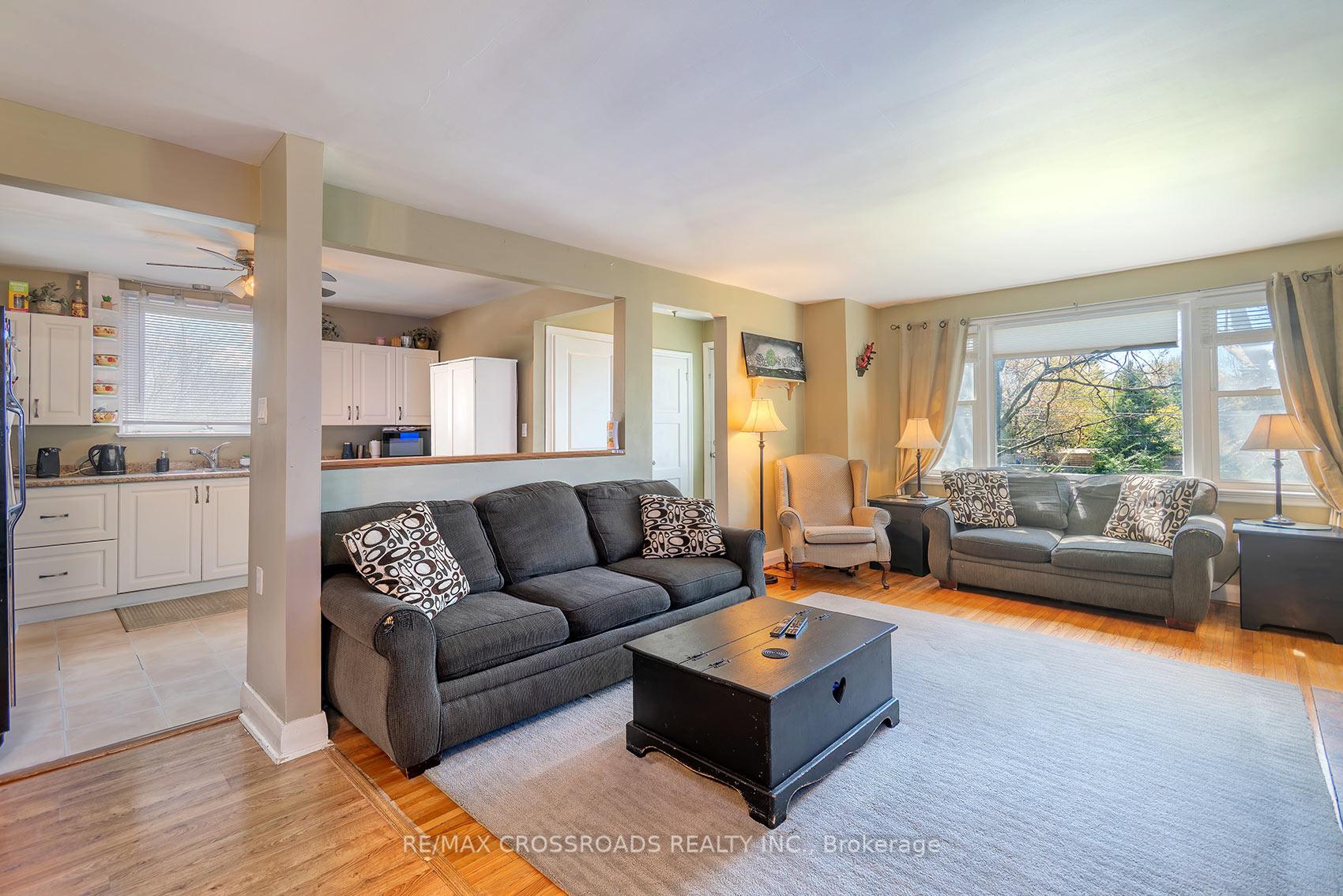 Photo 9 of 16 Hamilton Avenue, Cobourg — HOMEH