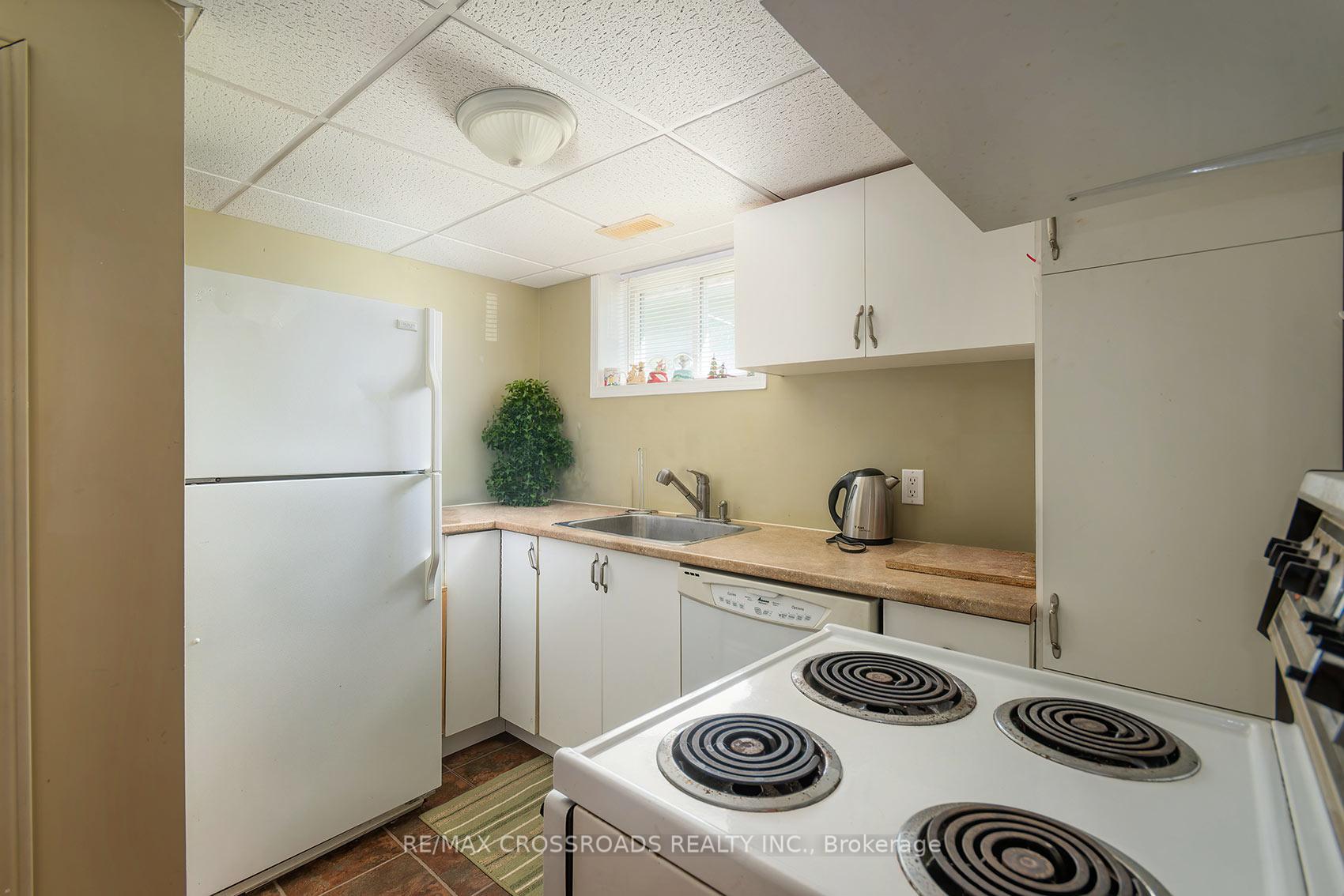 Photo 26 of 16 Hamilton Avenue, Cobourg — HOMEH