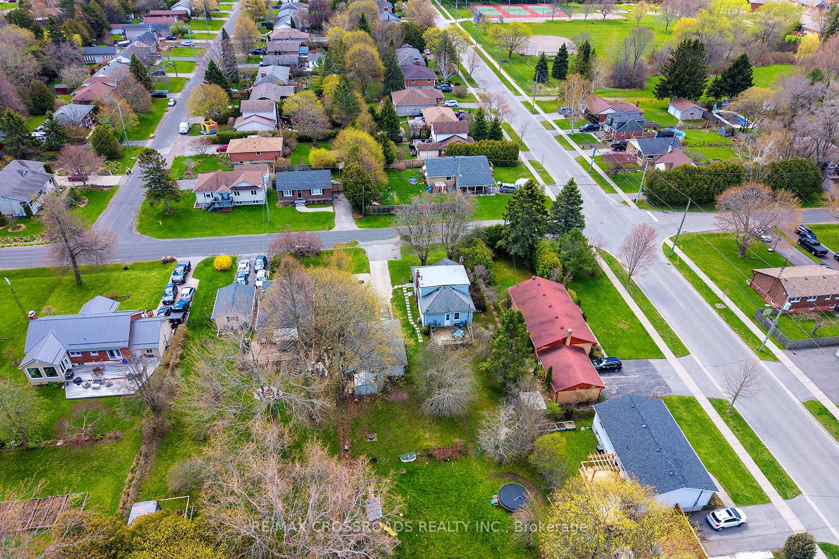 Photo 37 of 16 Hamilton Avenue, Cobourg — HOMEH