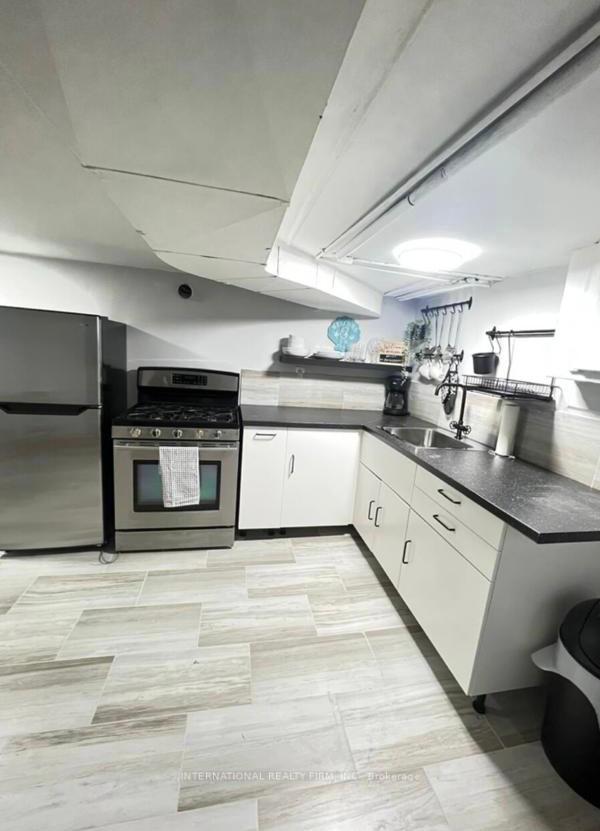 Photo 2 of Unit Lower, 132 Grace Street, Toronto, Trinity-Bellwoods — HOMEH