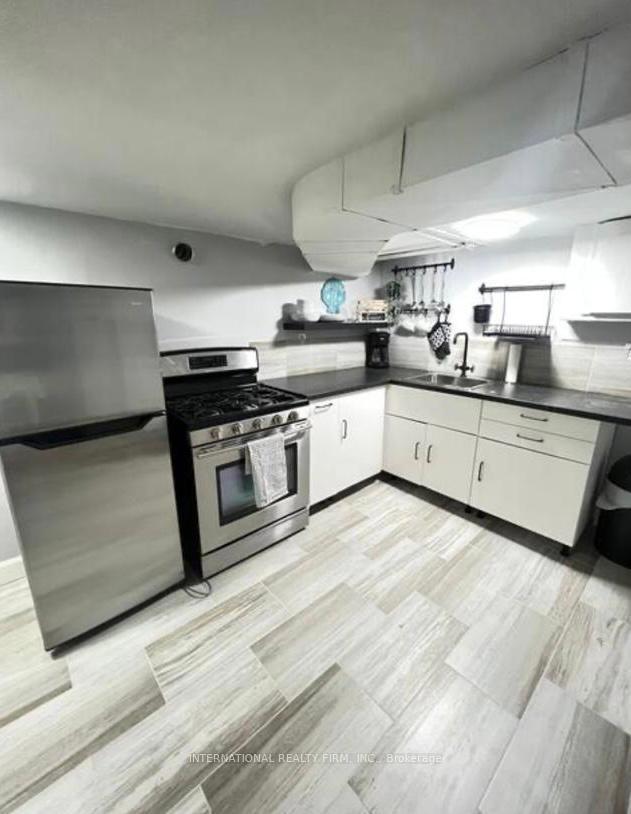Photo 3 of Unit Lower, 132 Grace Street, Toronto, Trinity-Bellwoods — HOMEH