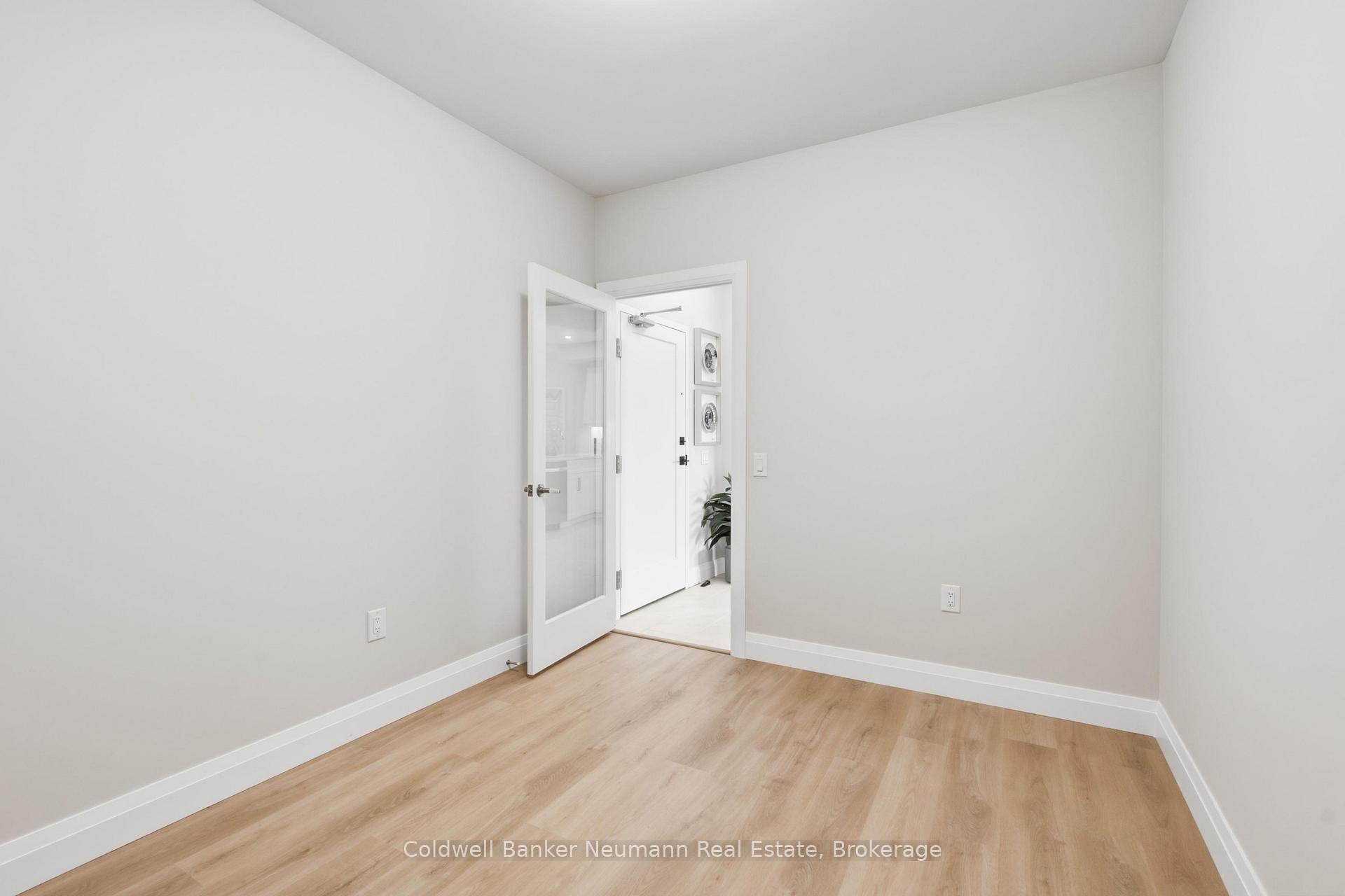 Photo 15 of Unit 405, 1882 Gordon Street, Guelph, Pineridge/Westminster Woods — HOMEH