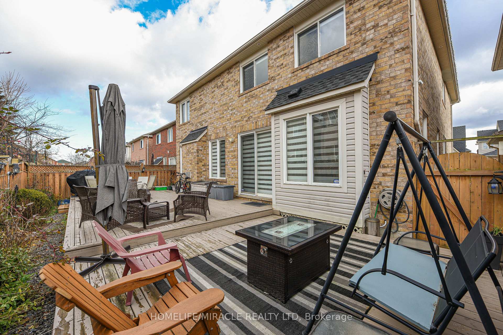 Photo 6 of 6 Mendoza Drive, Brampton, Fletcher's Meadow — HOMEH