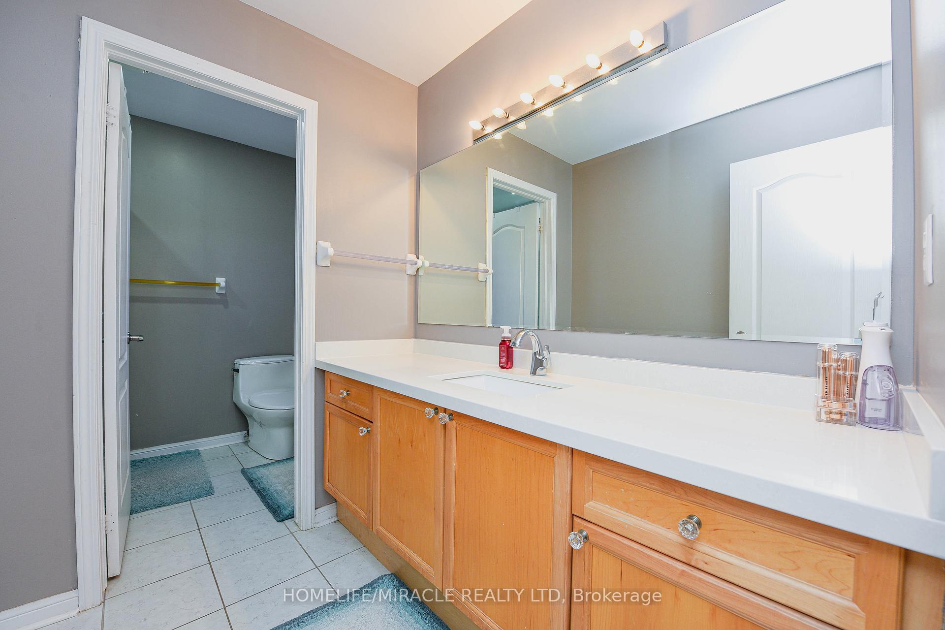 Photo 20 of 6 Mendoza Drive, Brampton, Fletcher's Meadow — HOMEH